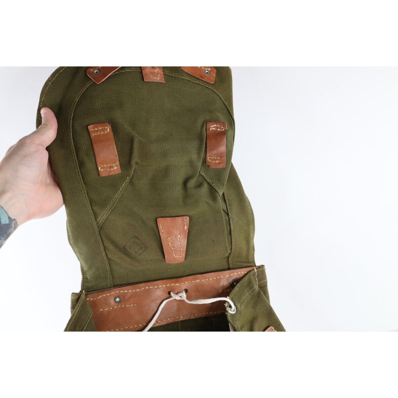 Vintage Vintage Romania Military Heavyweight Leather Trim Canvas Bag Size ONE SIZE - 9 Thumbnail