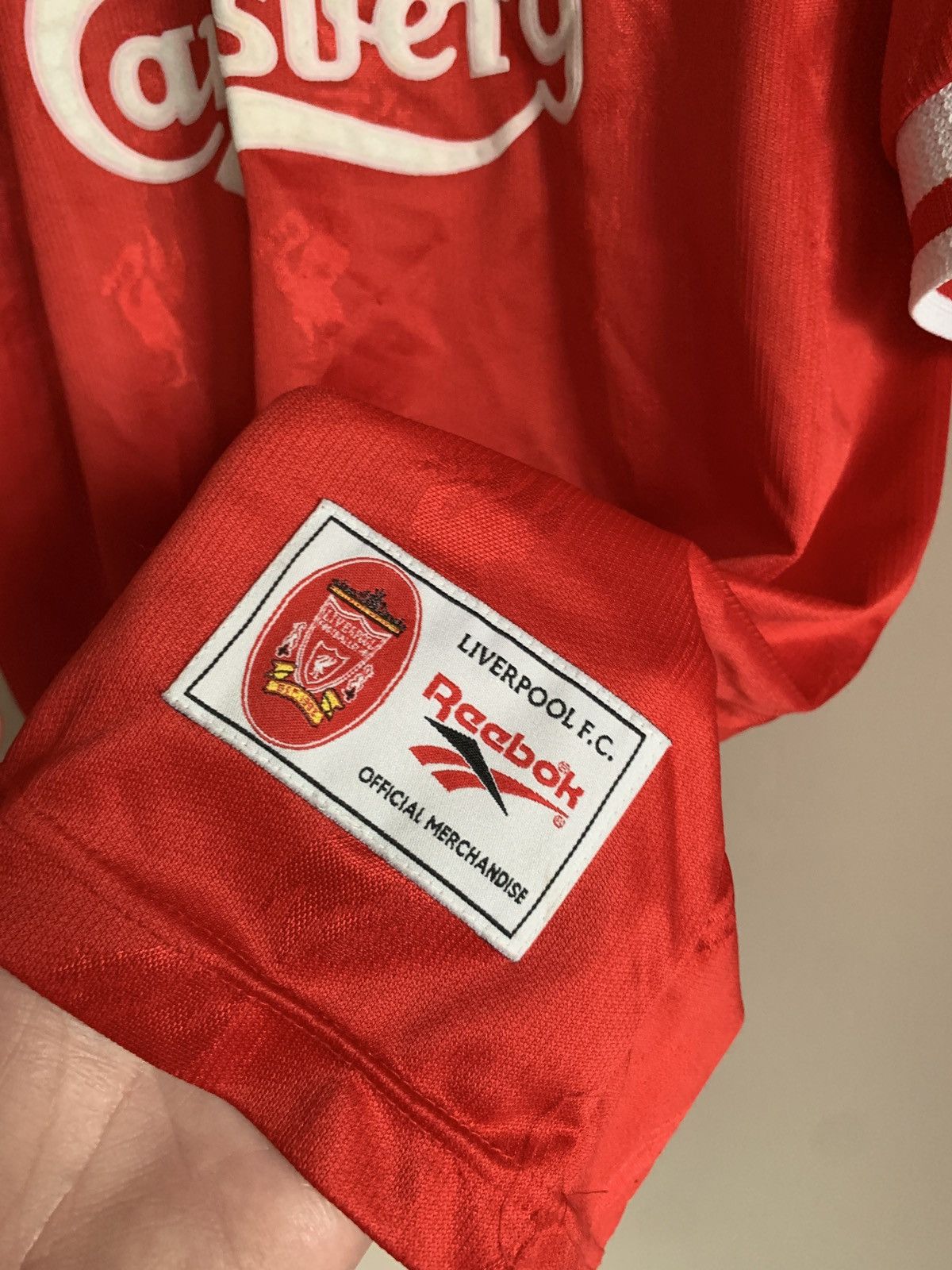 Reebok Liverpool 1996/98 Home Football Shirt Reebok Vintage Sz L Size US L / EU 52-54 / 3 - 10 Thumbnail