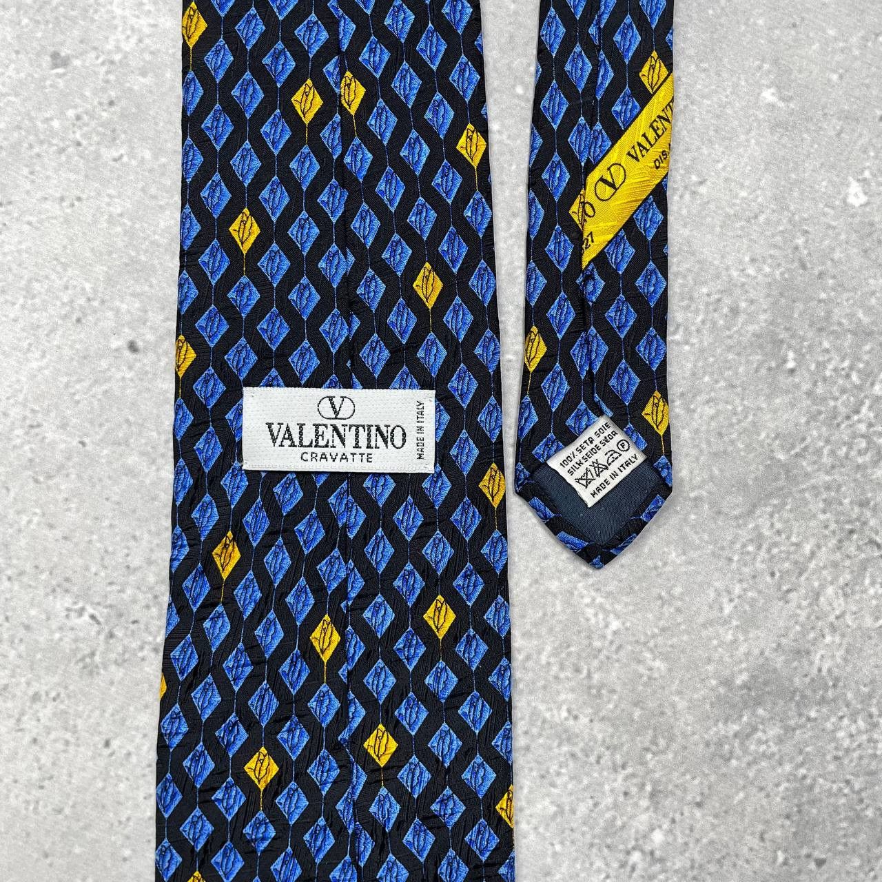 Valentino Vintage Valentino Cravatte Silk Tie Blue/ Yellow Size ONE SIZE - 10 Thumbnail