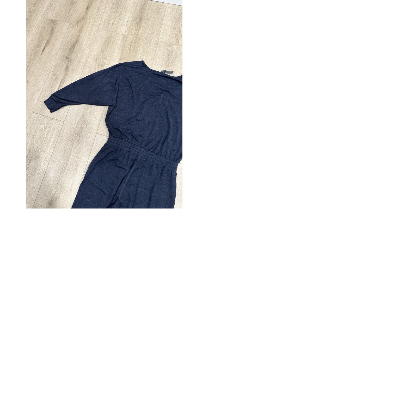 Vuori Vuori Lux Long-Sleeve Romper in Midnight Heather Blue Jumpsuit S Blue Women One-Piece Regular Size S Mens? No gender specified Size 28" / US 6 / IT 42 - 10 Thumbnail