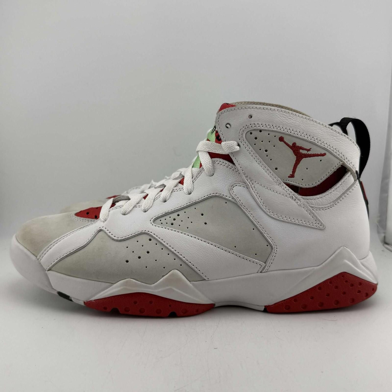 Jordan Brand Jordan 7 Hare (2015) White Red Sneakers US 9.5 Used No Box Size US 9.5 / EU 42-43 - 2 Thumbnail