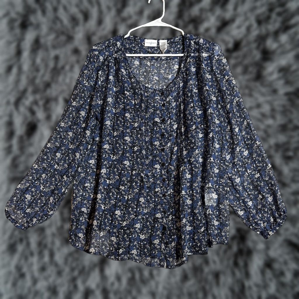 Vintage Jaclyn Smith Blouse Tank Top Women Size L Blue Floral Round Neck Button Long Sleeve Casual Vintage: No Menus Size L / US 10 / IT 46 - 1 Thumbnail