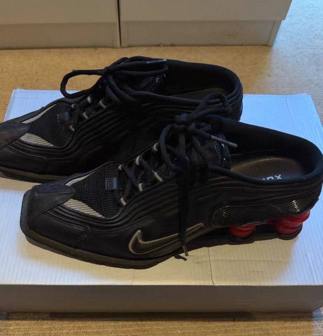 Martine Rose Martine Rose Nike Shox R4 Co branded Low cut Casual Runnin Size US 7.5 / IT 37.5 - 1 Thumbnail