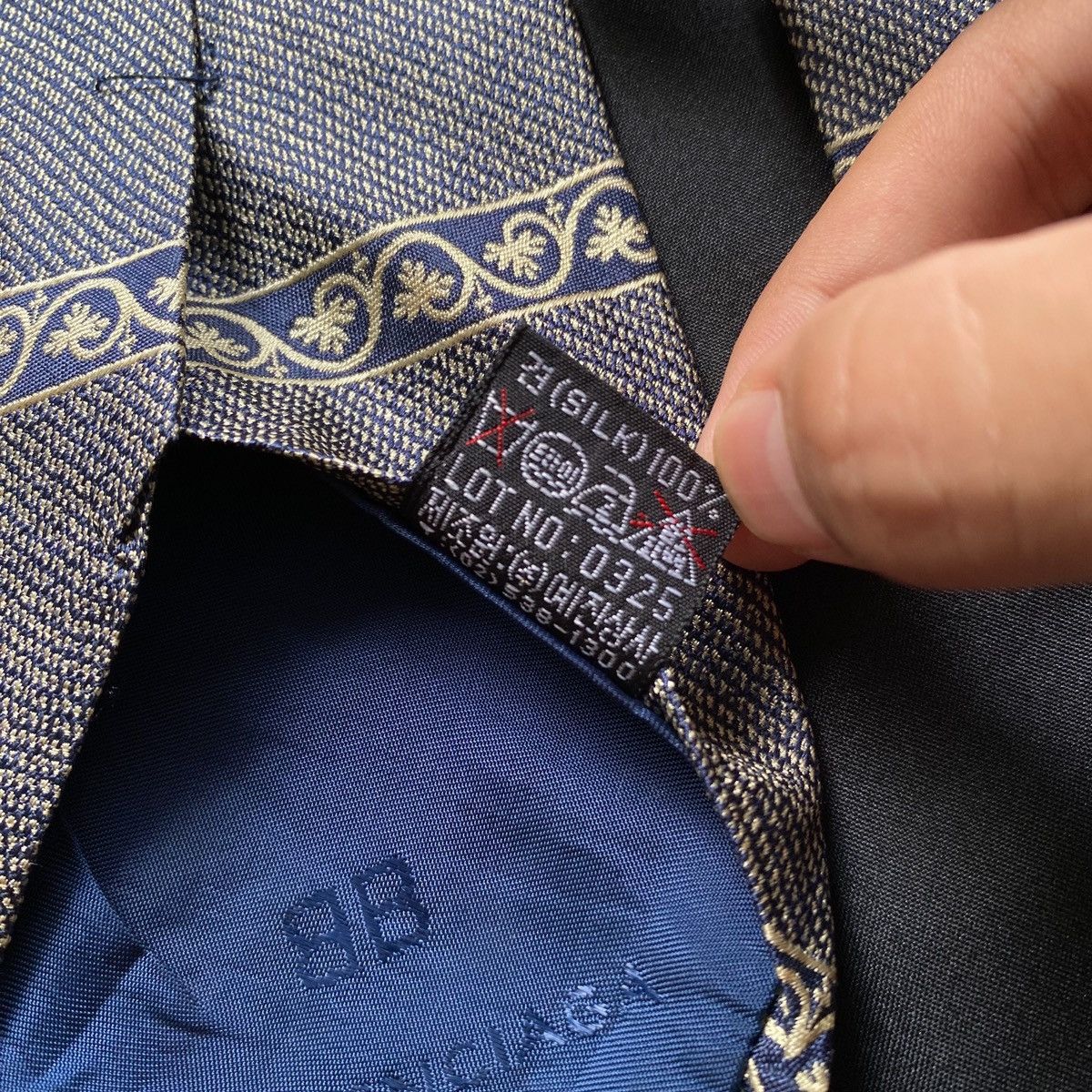 Balenciaga Vintage Balenciaga Tie Size ONE SIZE - 6 Thumbnail