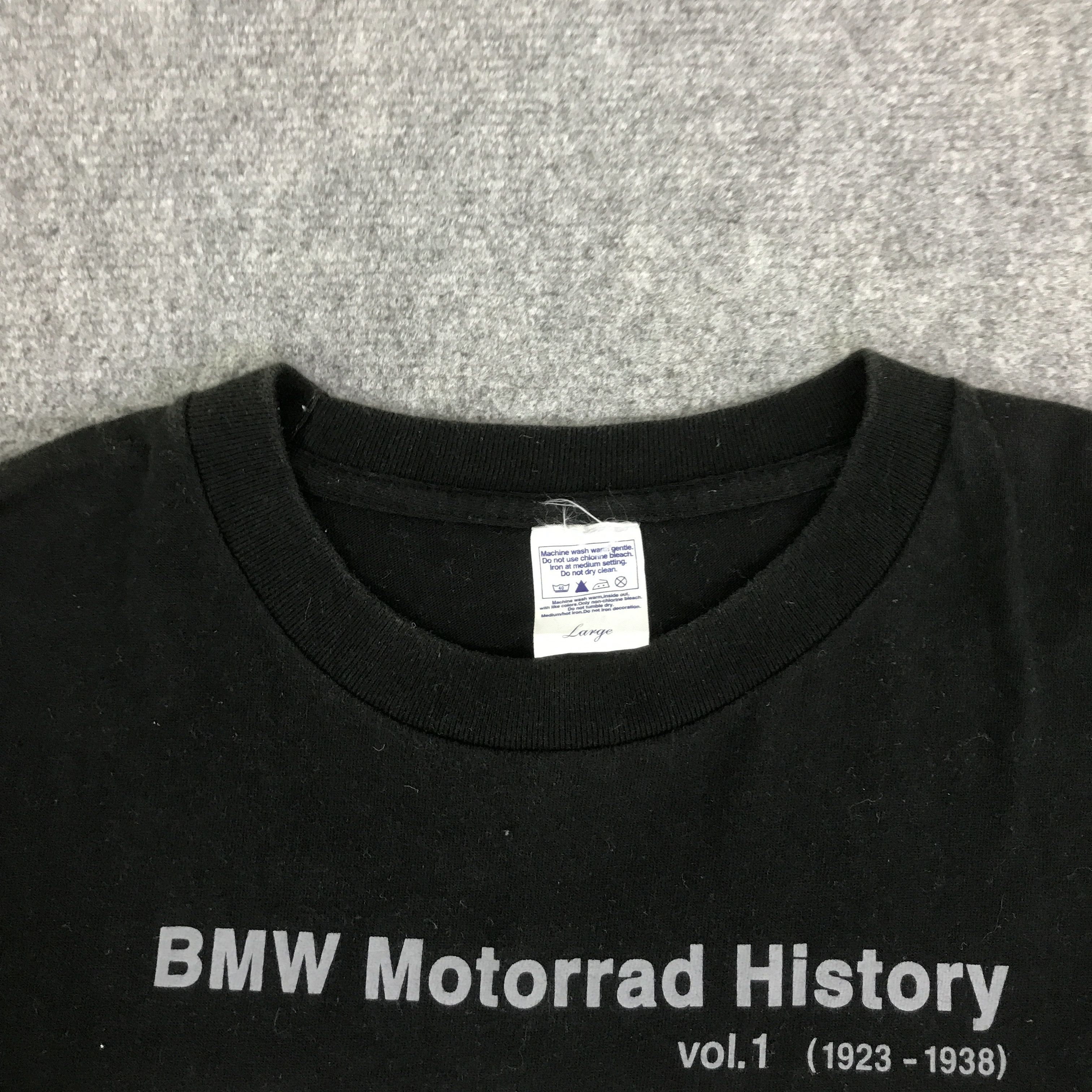 BMW BMW MOTORRAD HISTORY DESIGN MOTOR T-SHIRT K117B7 Size US M / EU 48-50 / 2 - 7 Thumbnail
