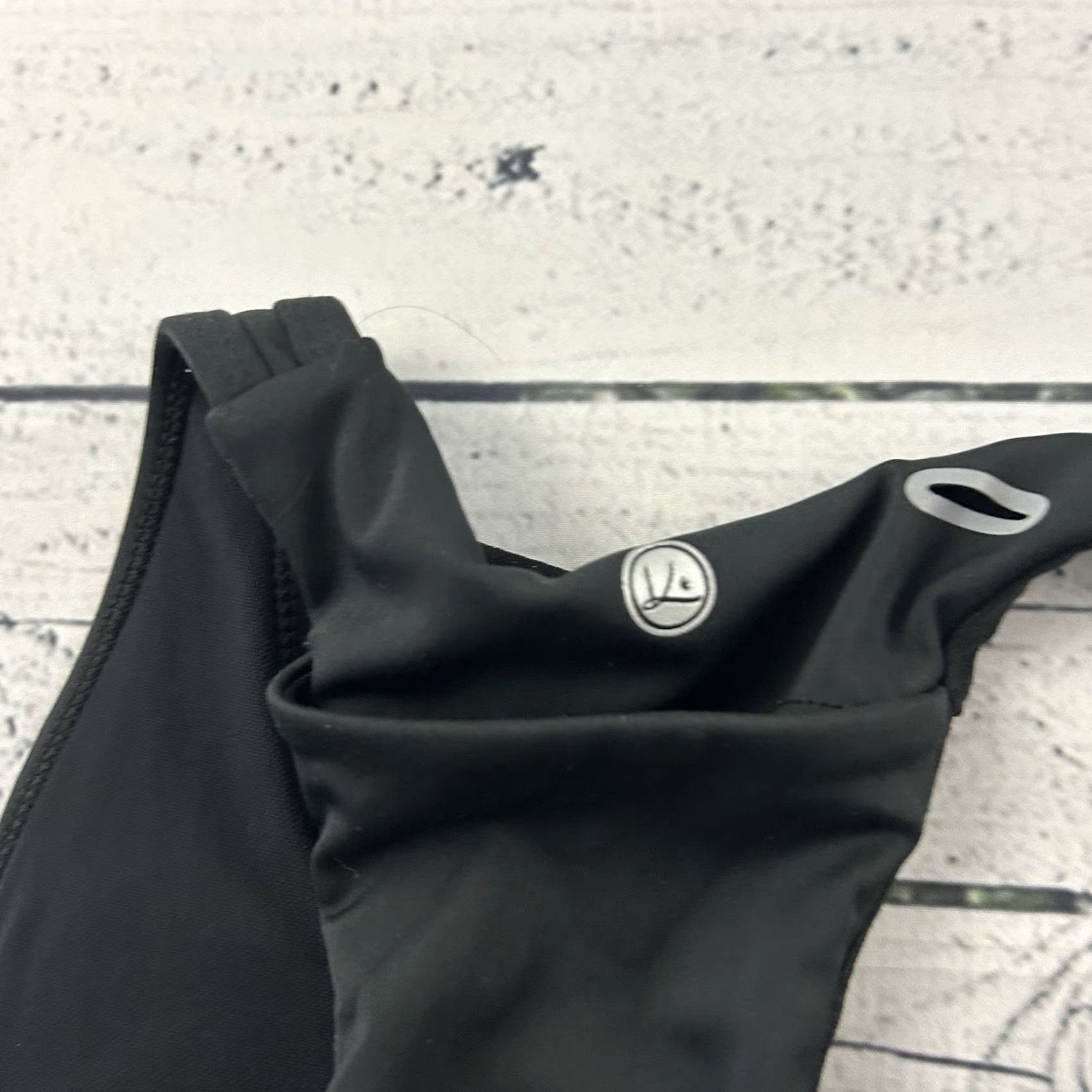 Vintage Queenieke Sports Bra Women’s Small Black Shirt Size ONE SIZE - 5 Thumbnail