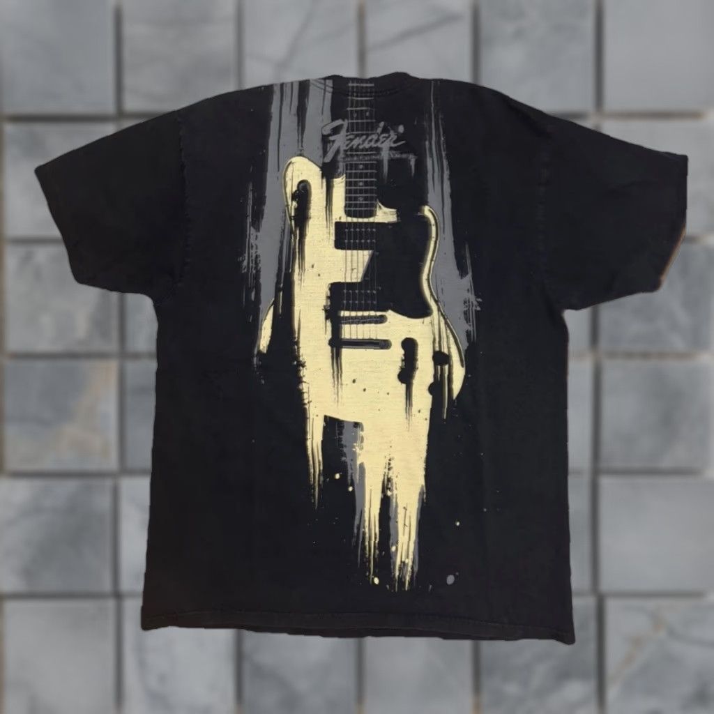 Fender VINTAGE Fender Guitar Graphic T-Shirt XL Black Mens Regular Rock 22x29 Tee Size US XL / EU 56 / 4 - 1 Thumbnail