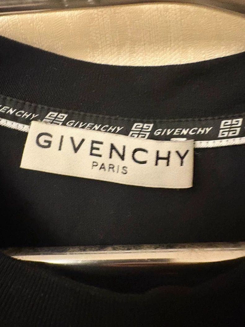 Givenchy Givenchy Destroyed Print Round Neck Short Sleeve 2506-Next Size US S / EU 44-46 / 1 - 4 Thumbnail