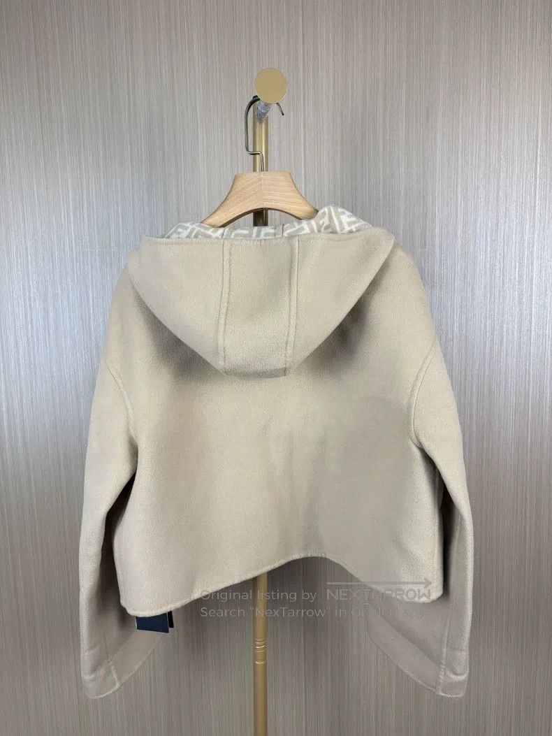 Fendi Fendi Double-Sided Monogram Patch Leather Zip Jacket Size XS / US 0-2 / IT 36-38 - 2 Thumbnail