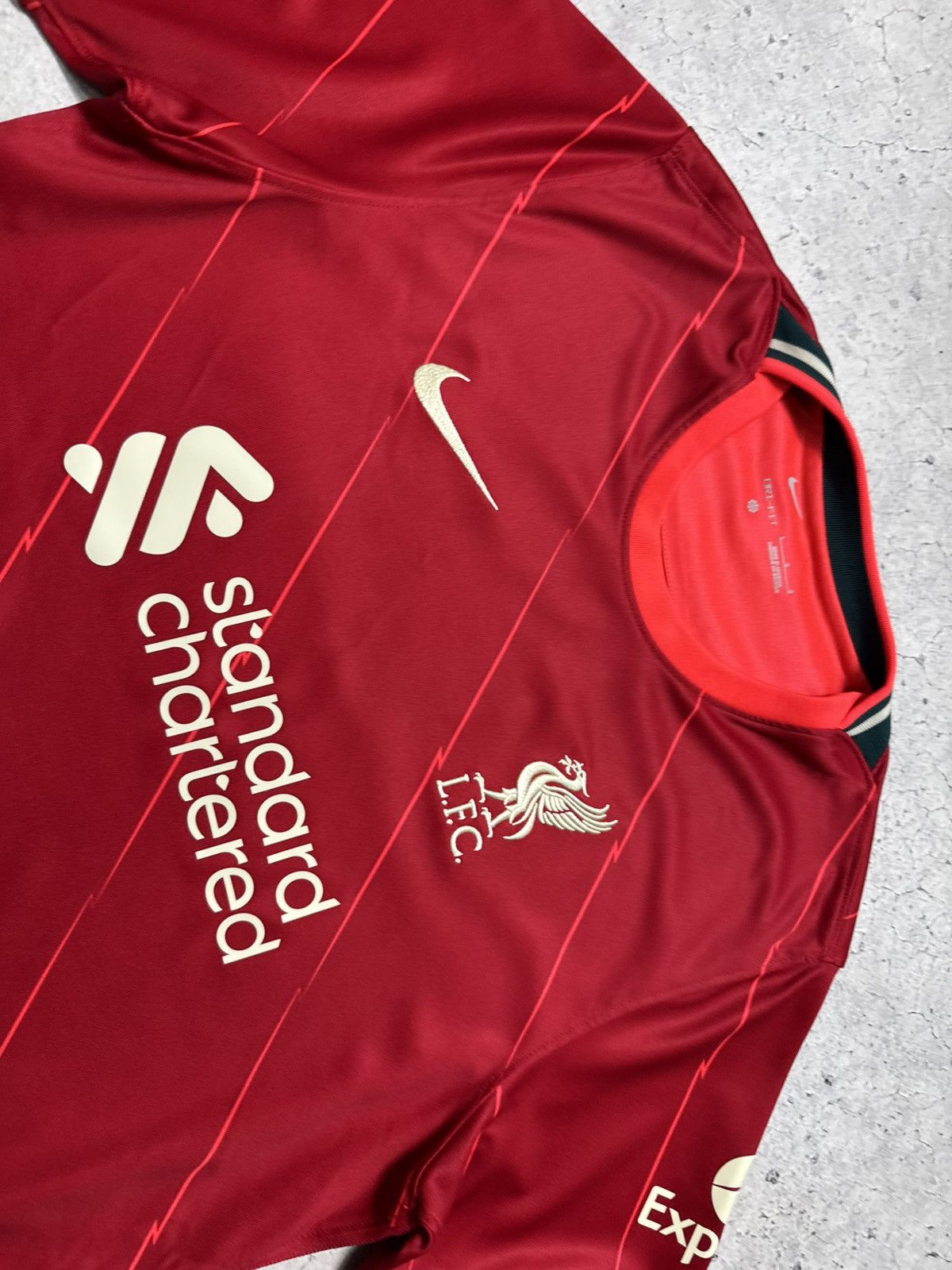 Nike Nike FC Liverpool 2021/2022 Vintage Soccer Jersey Size US L / EU 52-54 / 3 - 7 Thumbnail