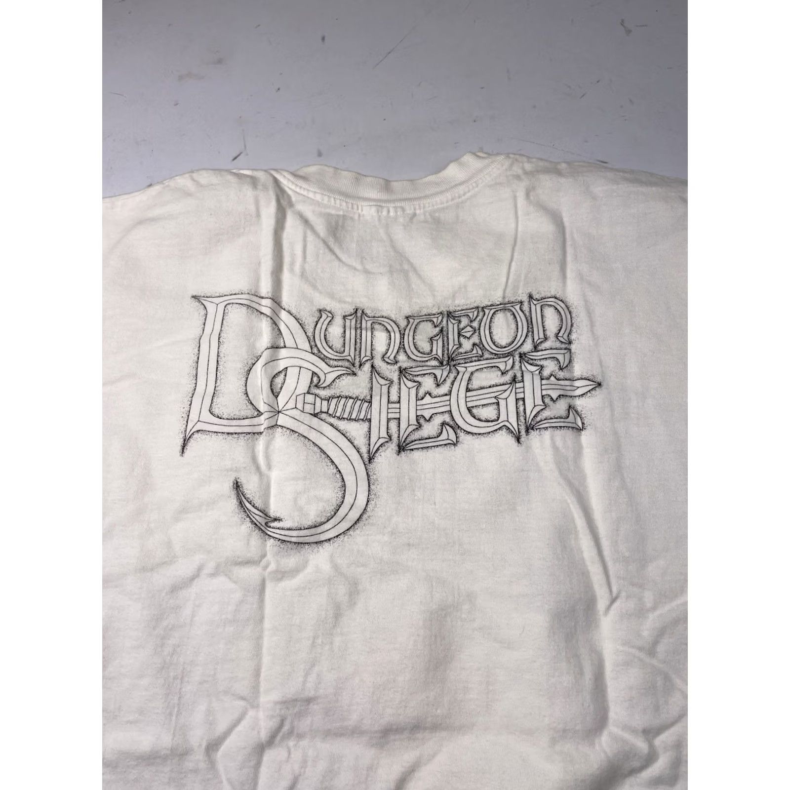 Vintage VINTAGE Microsoft T Shirt Dungeon Siege Logo Double Sided White XL Men Crew Neck Short Sleeve Graphic Print Art Video Games Shirt Size US XL / EU 56 / 4 - 3 Thumbnail
