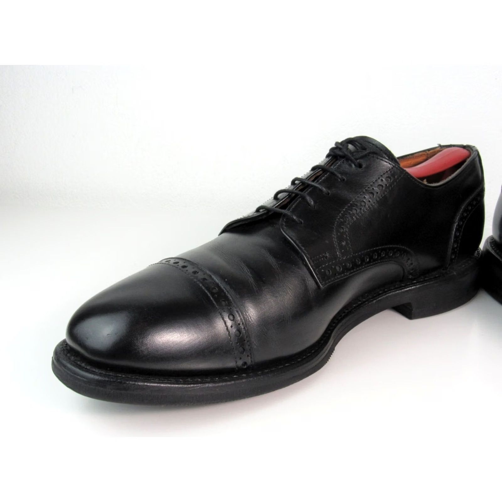 Allen Edmonds Allen Edmonds Bentley Mens Lace-Up Leather Black Cap-Toe Oxford Size 10.5D Size US 10 / EU 43 - 5 Thumbnail
