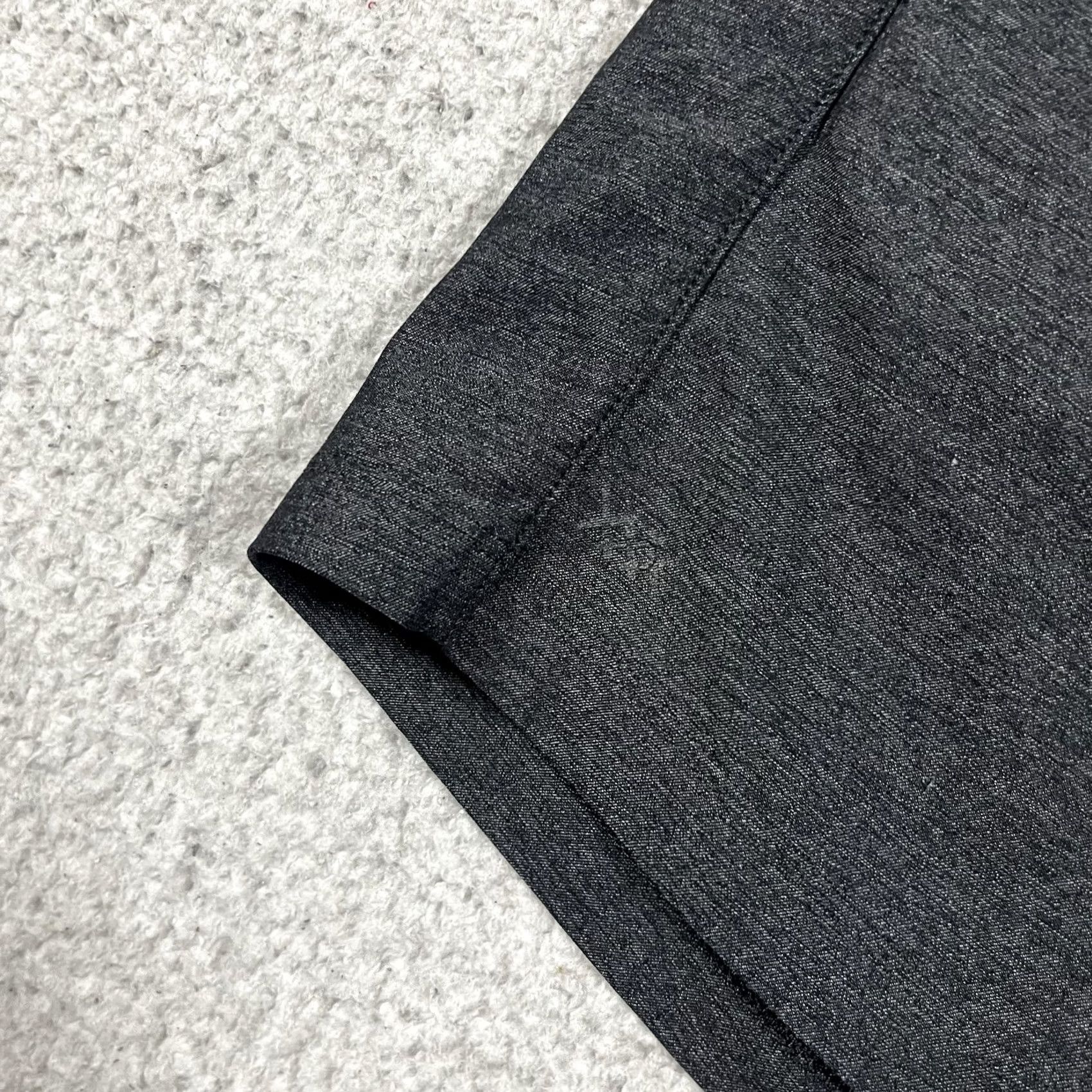 Rhone Rhone Shorts Mens S Gray Guru Performance Athletic Training Gym 7" Stretch Size US 29 - 7 Thumbnail