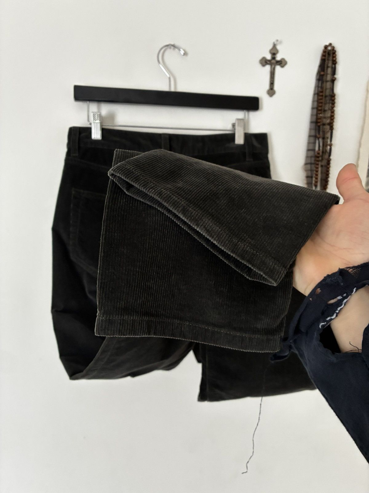 Saint Laurent Paris Saint Laurent Paris 2015 D02 Corduroy Pants Size US 30 / EU 46 - 7 Thumbnail