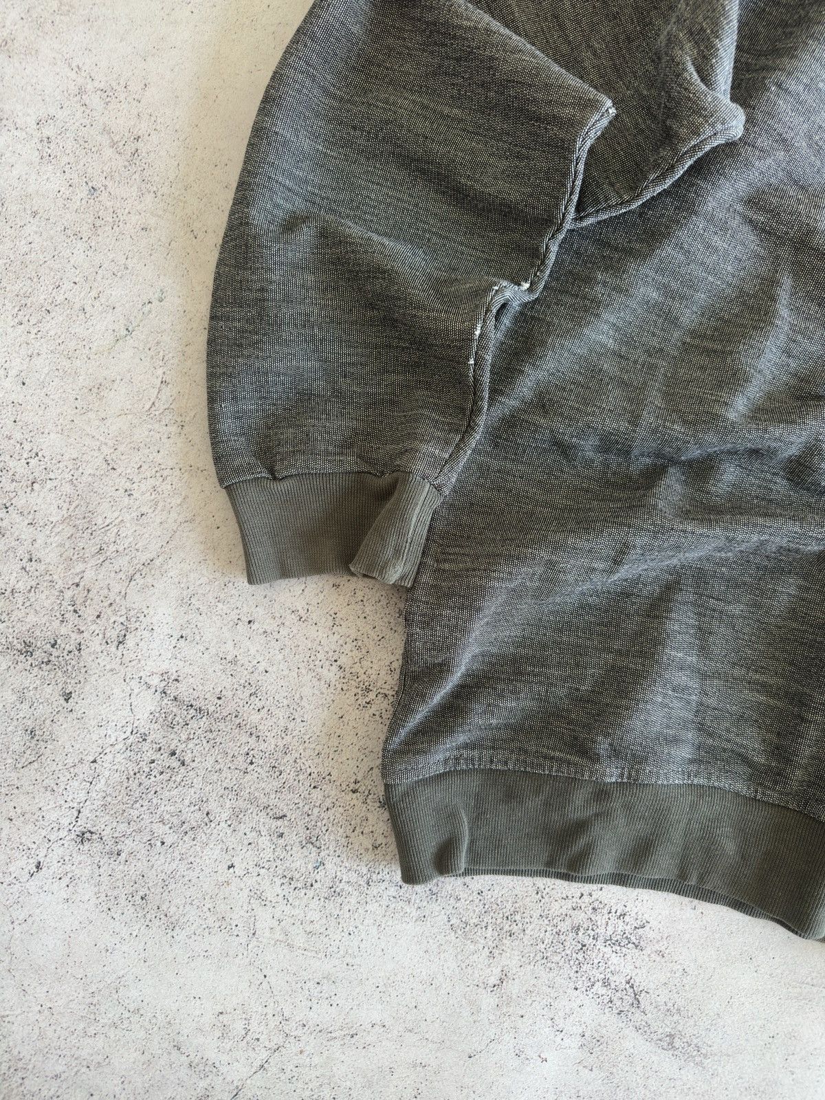 Fred Perry Vintage Fred Perry Gray Cotton Sweatshirt Made In Germany Size US XXL / EU 58 / 5 - 4 Thumbnail