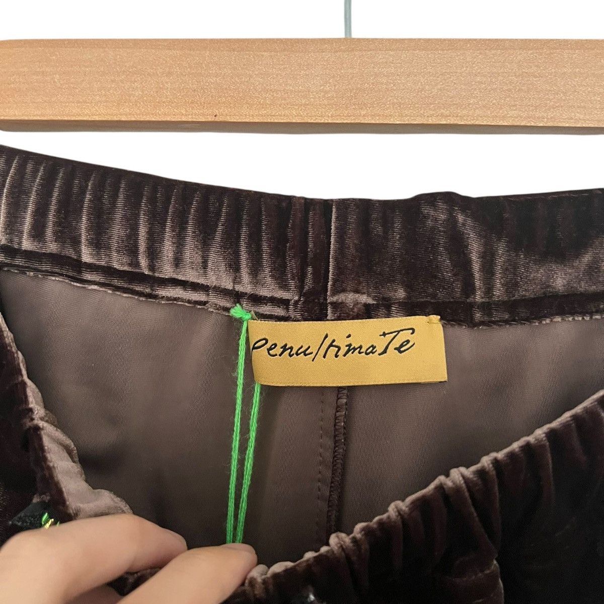 Penultimate Penultimate velour embellished track pants Size US 30 / EU 46 - 3 Thumbnail