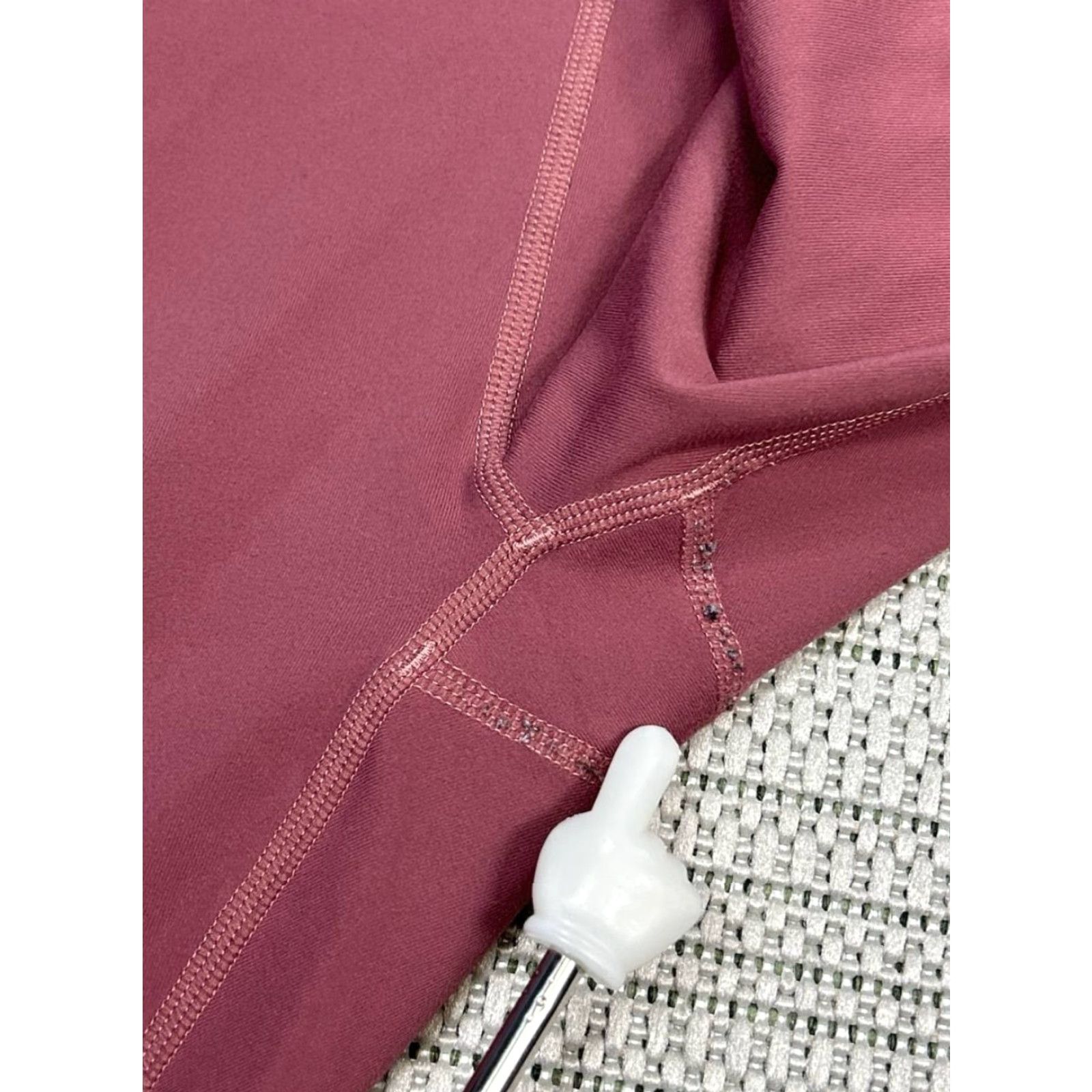 Logo 7 Pure Luxe Leggings Womens XL Red Logo Mid Rise Athleisure Crossover 7 8 Inseam 24 in Nylon Polyester Spandex Size 40" / US 18 - 5 Thumbnail