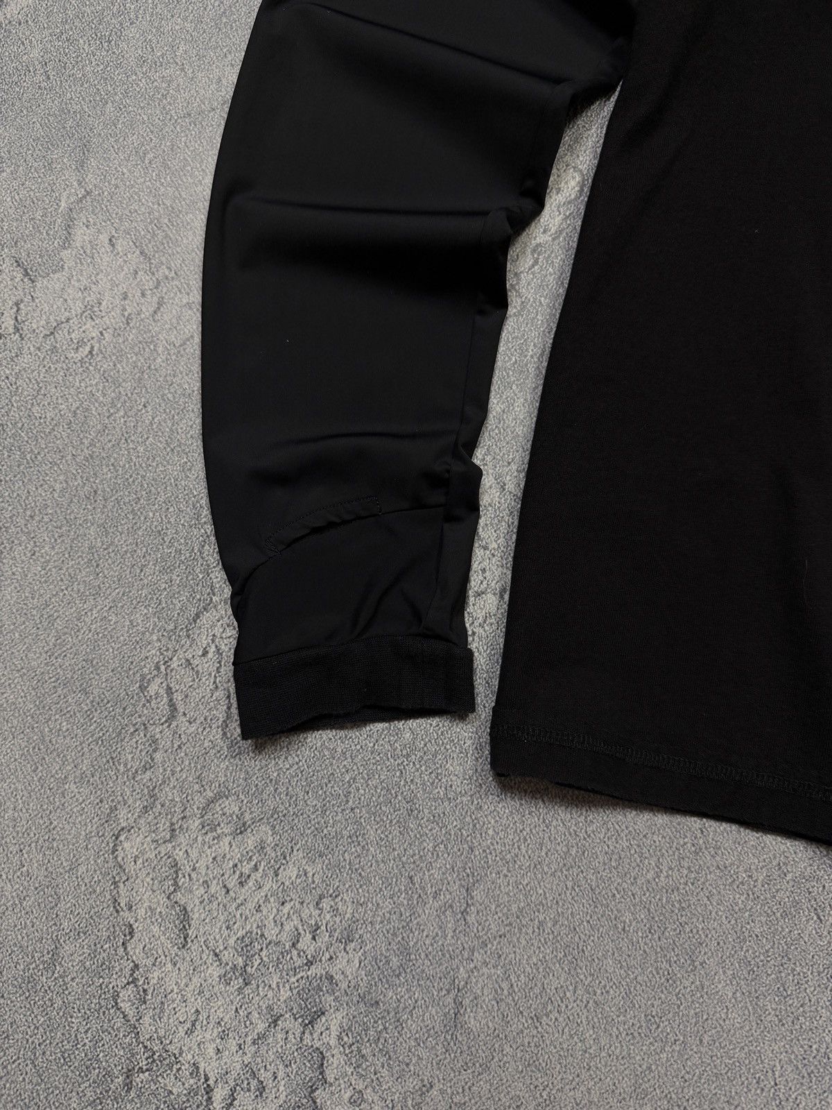 Heliot Emil Heliot Emil 'Industrial Torture' long sleeve Size US S / EU 44-46 / 1 - 5 Thumbnail