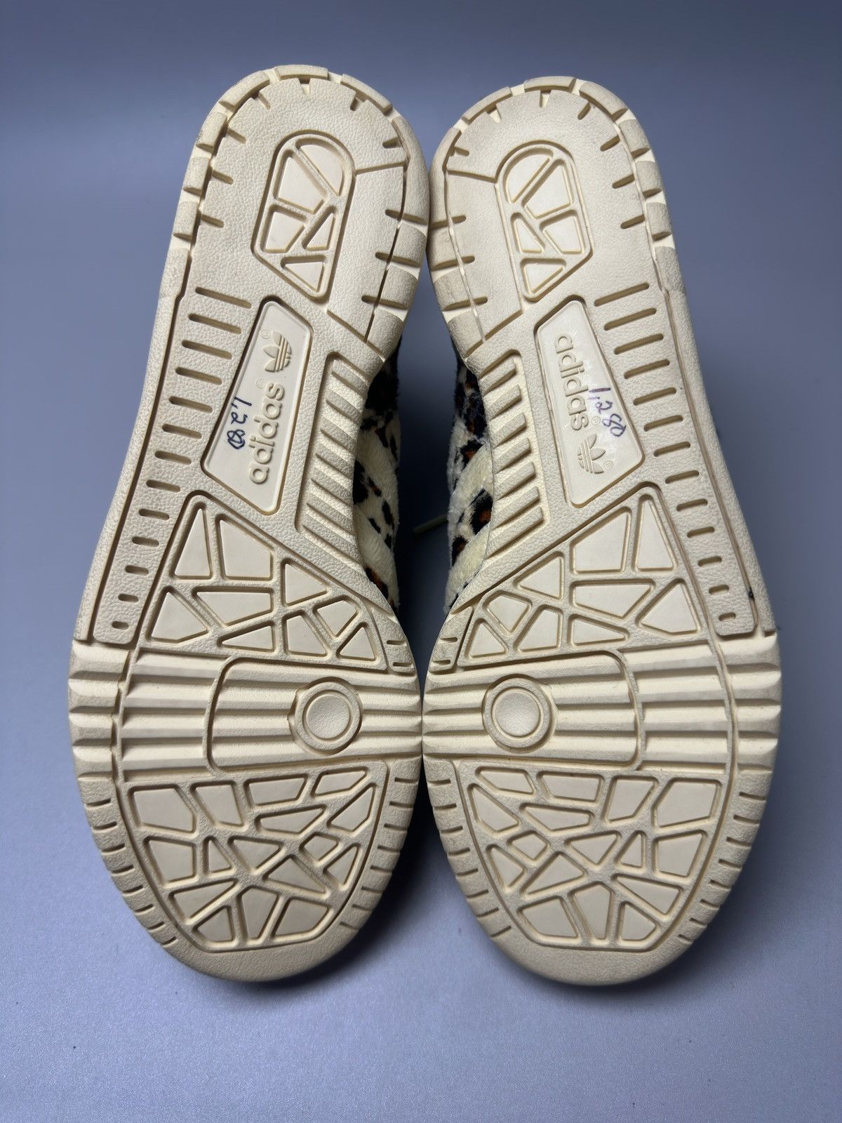 Adidas × Jeremy Scott Jeremy Scott Adidas Leopard Sandstorm Size US 7.5 / EU 40-41 - 10 Thumbnail