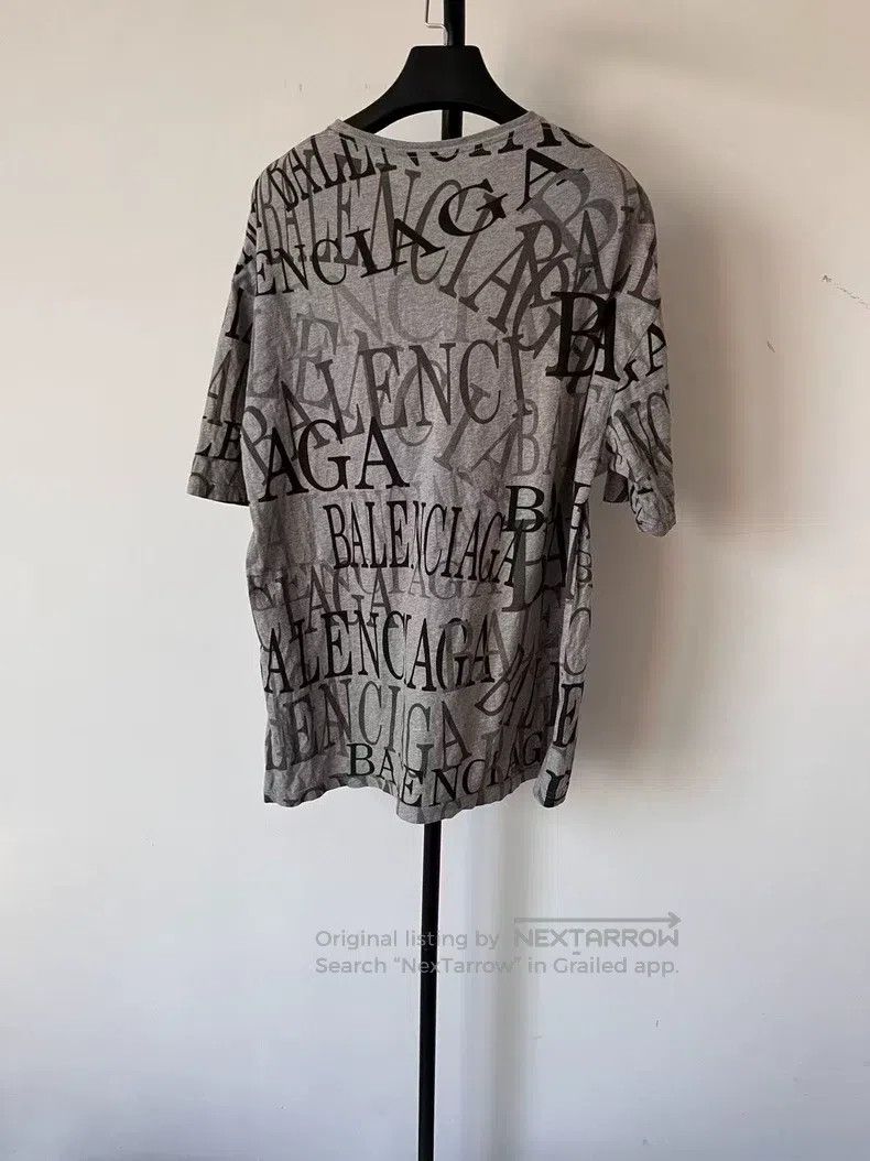 Balenciaga Balenciaga Grey Full Print Logo Short Sleeve Size US XS / EU 42 / 0 - 2 Thumbnail