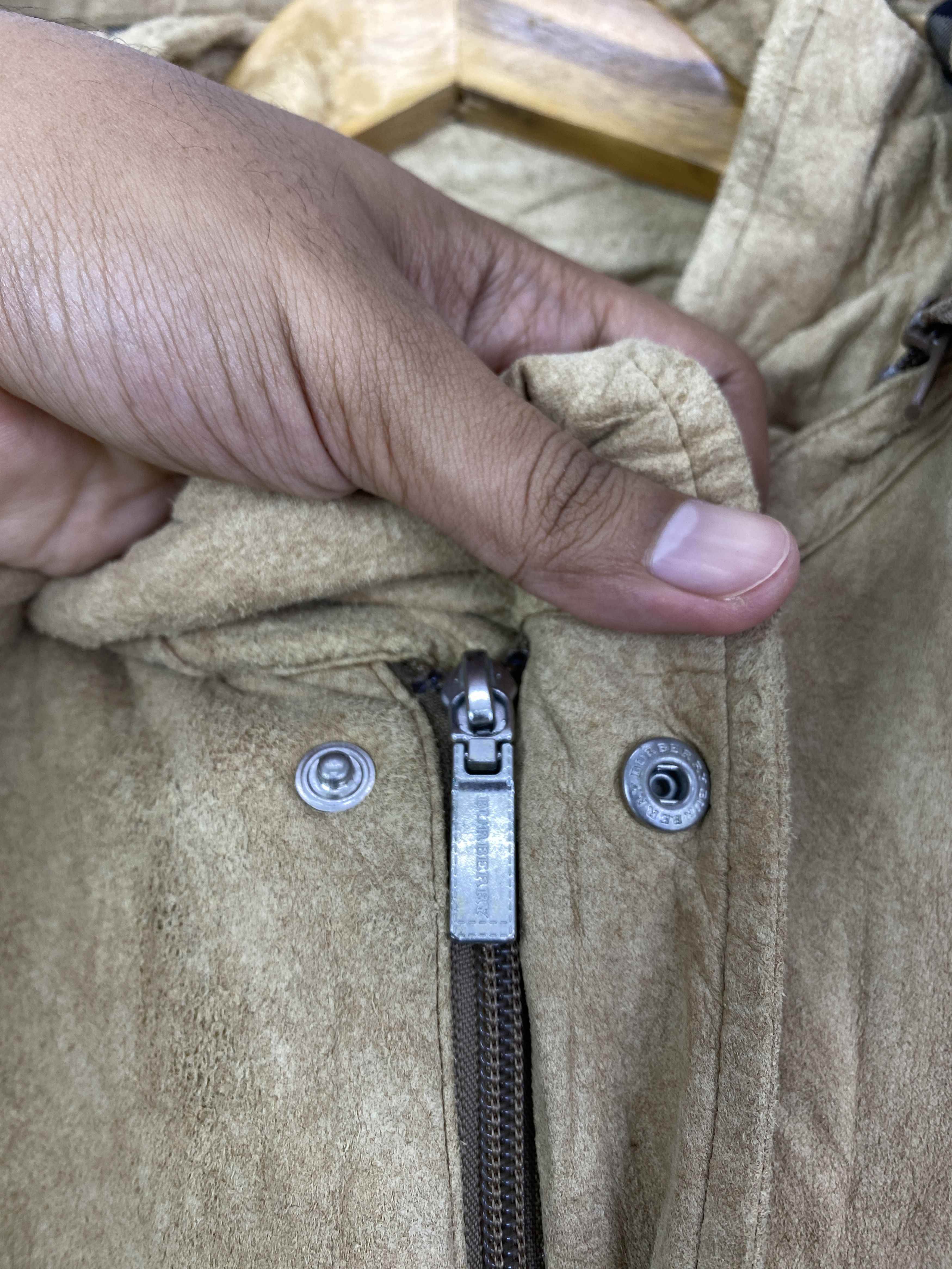 Burberry Vintage Burberry Hooded Field Beige Jacket JA0182 Size US M / EU 48-50 / 2 - 9 Thumbnail