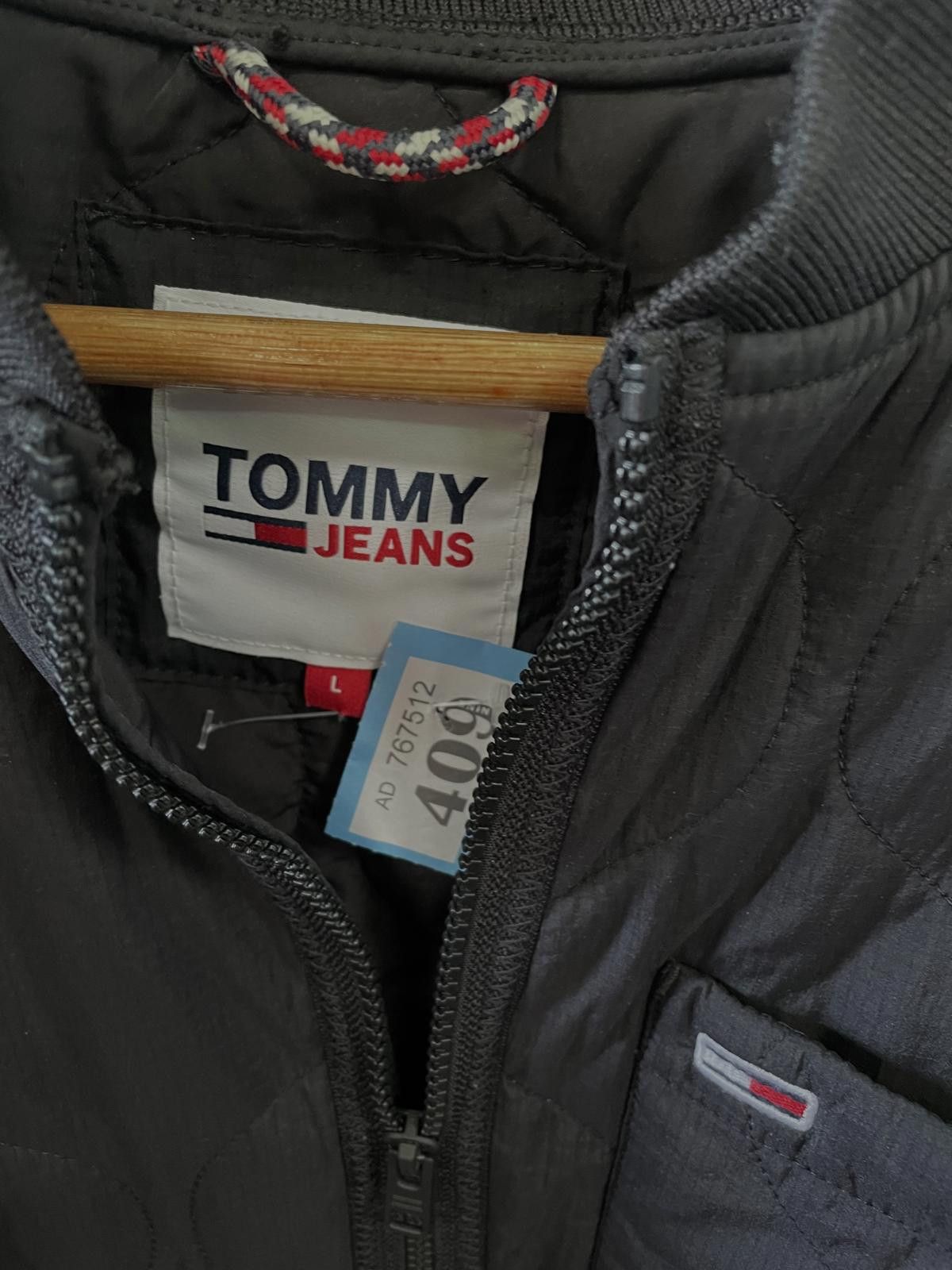 Tommy Jeans Tommy Jeans Men's Quilted Jacket Black Size 40R Size US M / EU 48-50 / 2 - 4 Thumbnail