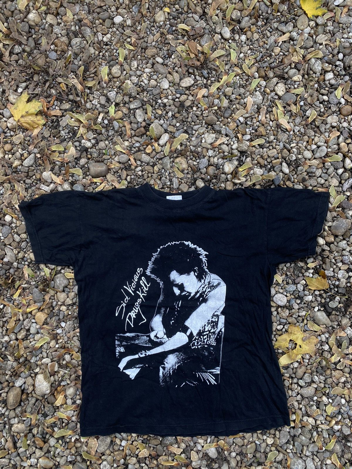 Band Tees × Vintage Vintage Sid Vicious Drugs Kill Tee Size US S / EU 44-46 / 1 - 1 Thumbnail