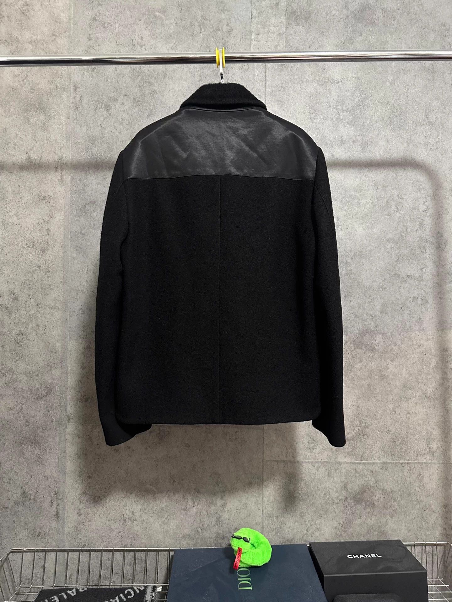 Balenciaga balenciaga jackets Size M / US 6-8 / IT 42-44 - 2 Thumbnail