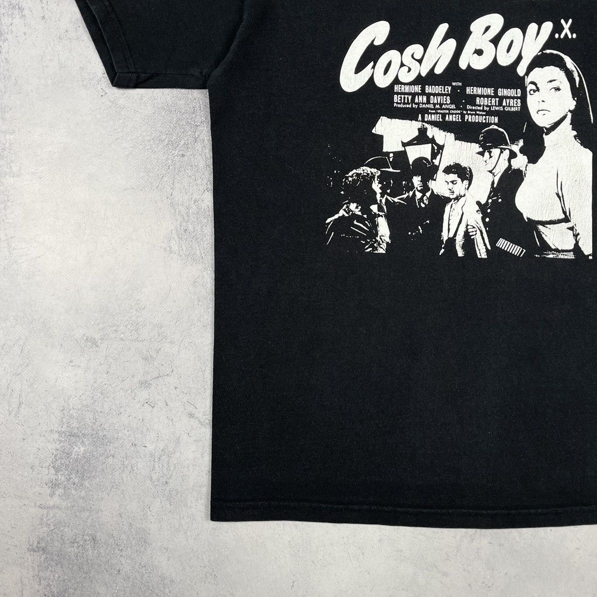 Vintage Vintage Cosh Boy y2k rare movie tee 90’s Size US L / EU 52-54 / 3 - 5 Thumbnail