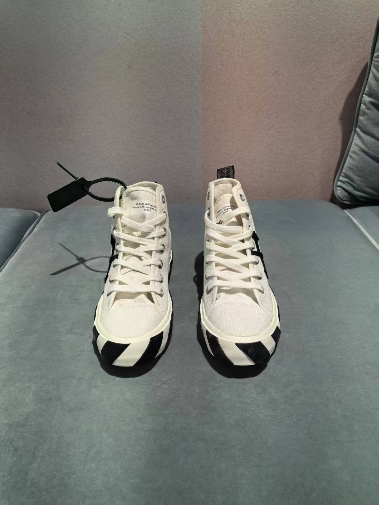 Off-White 95New Hi-Top Vulcanized Sneaker - White, 40 Size US 7 / EU 40 - 3 Thumbnail