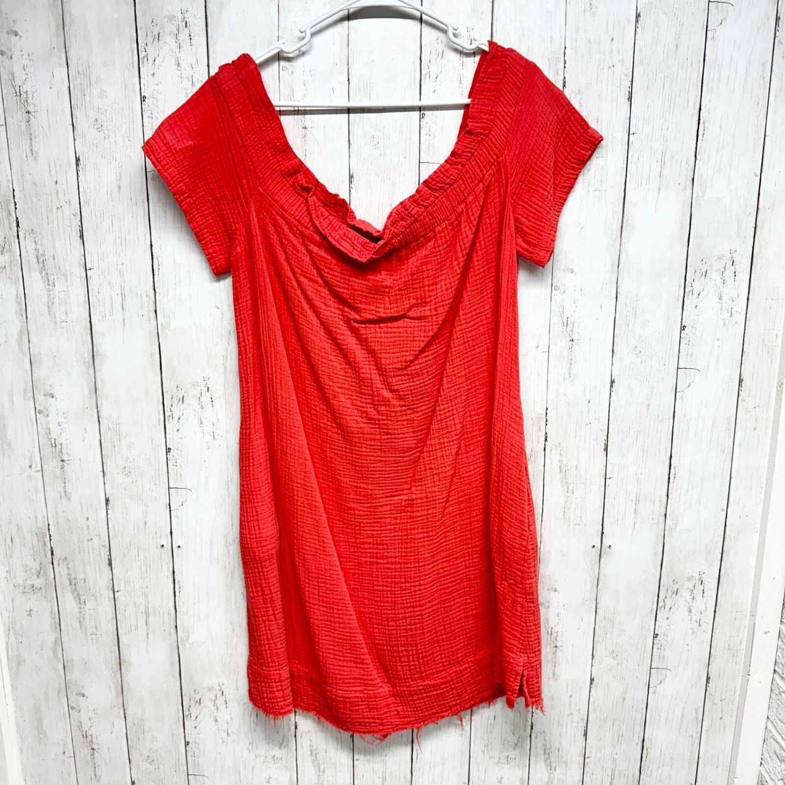 Anthropologie Amadi Anthropologie Off Shoulder Coral Gauze Tunic Mini M Size M / US 6-8 / IT 42-44 - 1 Thumbnail