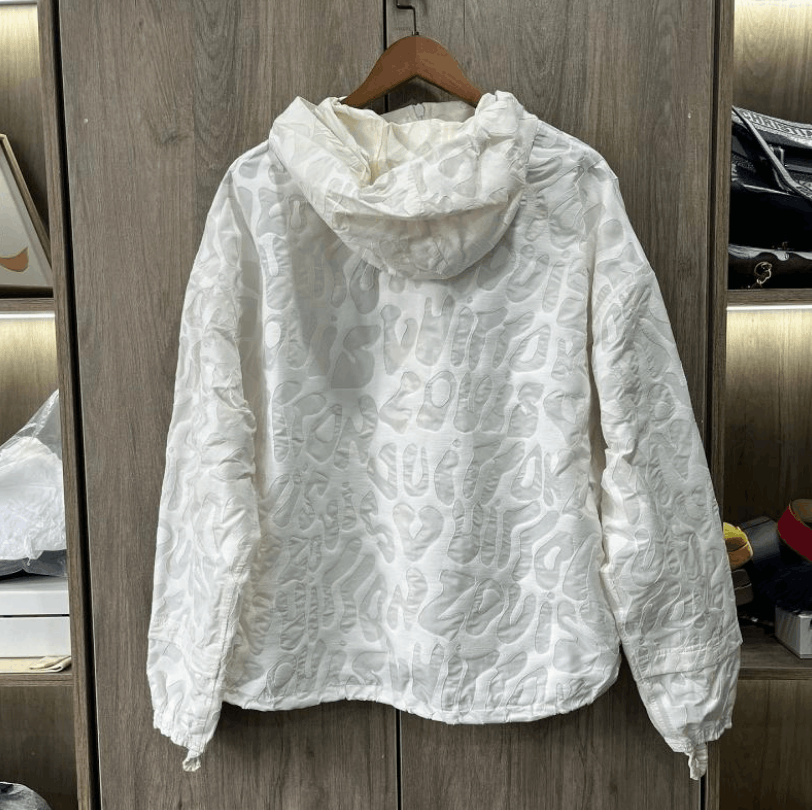 Louis Vuitton Louis Vuitton printed zip-up long-sleeve jacket Size US S / EU 44-46 / 1 - 2 Thumbnail