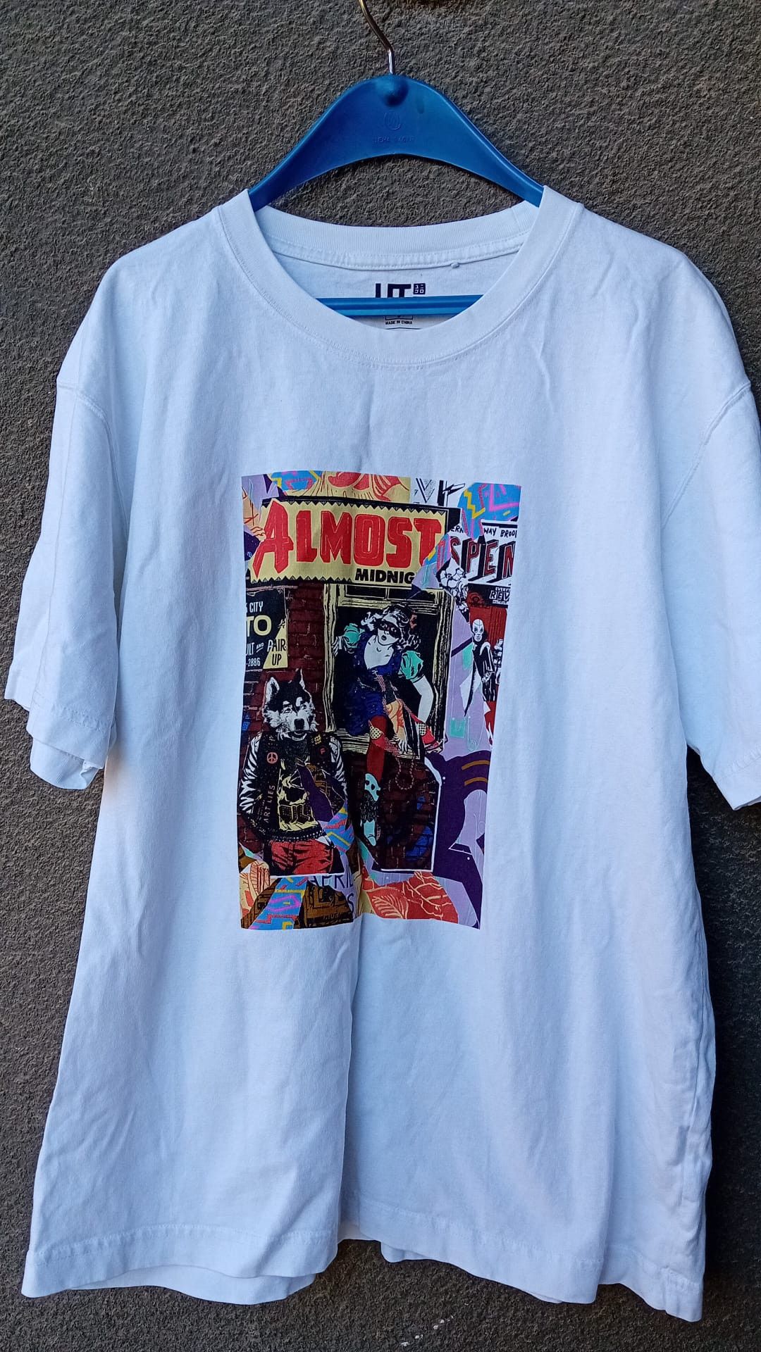 Uniqlo Uniqlo x Faile Eastern Suspenso Urban Walls t-shirt sz S/M? Size US S / EU 44-46 / 1 - 1 Thumbnail