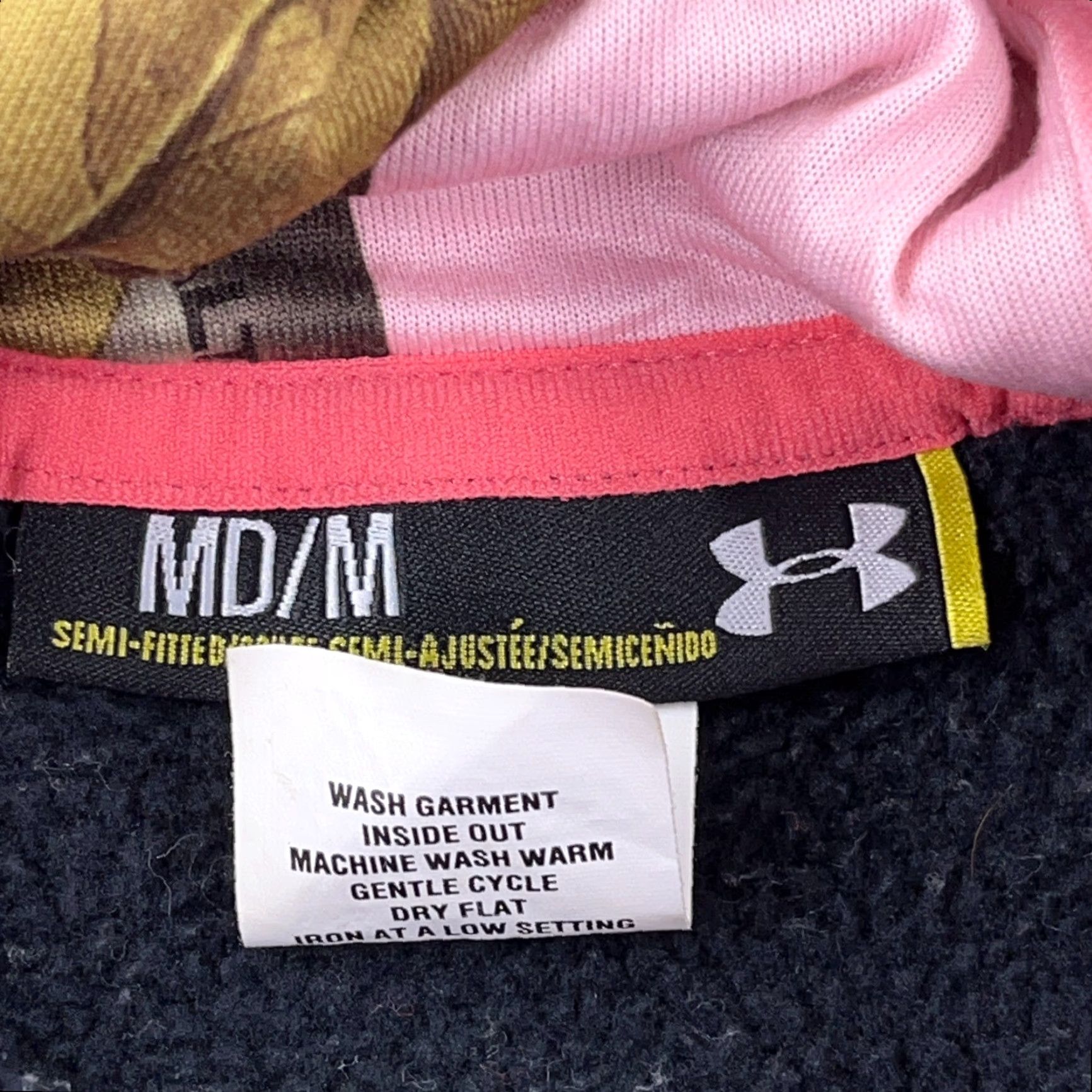 Under Armour Under armour Hoodie Women M Black Pink Camo Logo Pullover All Seasons Moisture Wicking Sports Logo Mens Womens Girls Boys Size M / US 6-8 / IT 42-44 - 3 Thumbnail