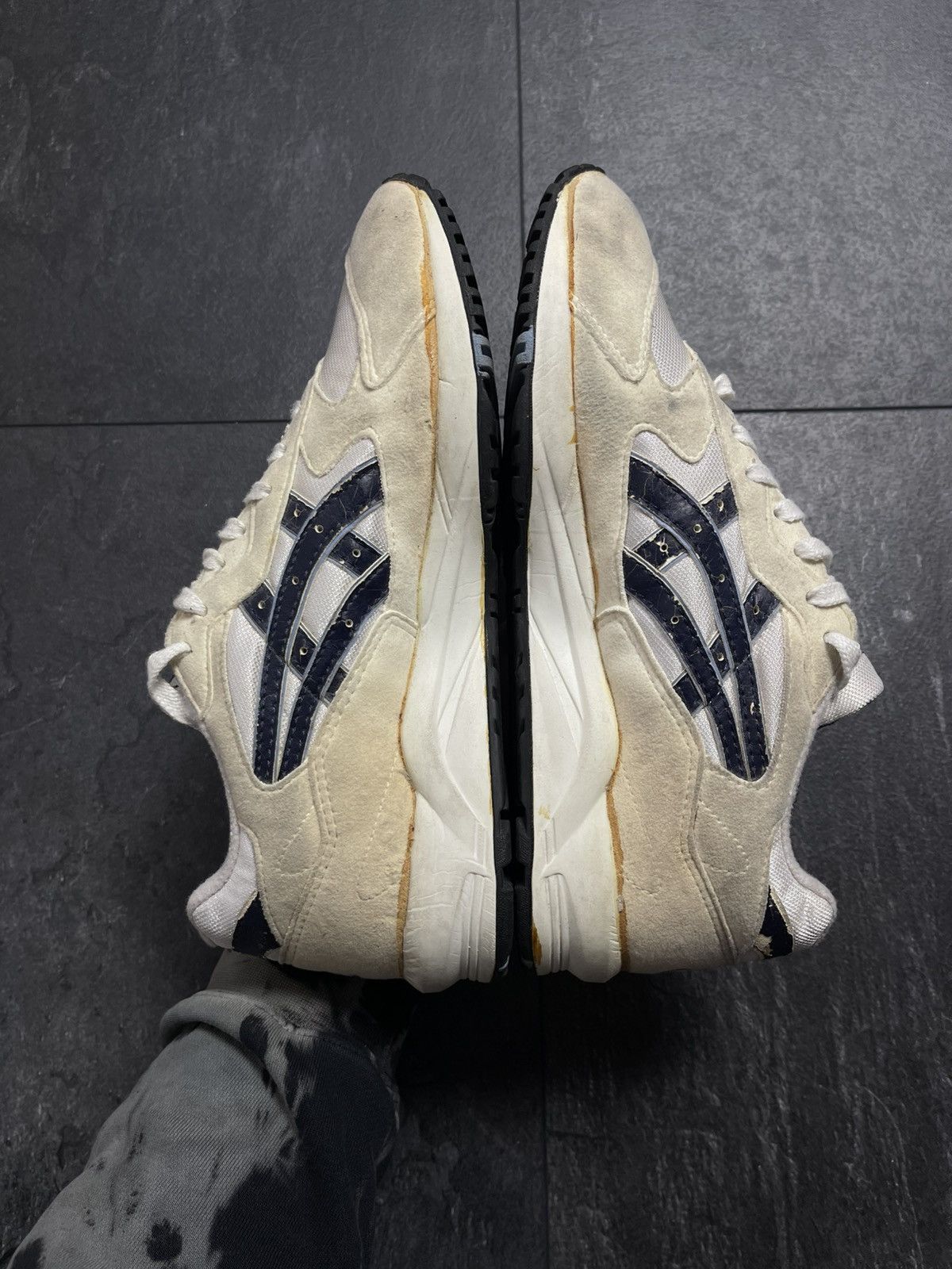 Asics Vintage 90s ASICS Gel Trainer Shoes Sneakers Hype Y2k Size US 7 / EU 40 - 11 Thumbnail
