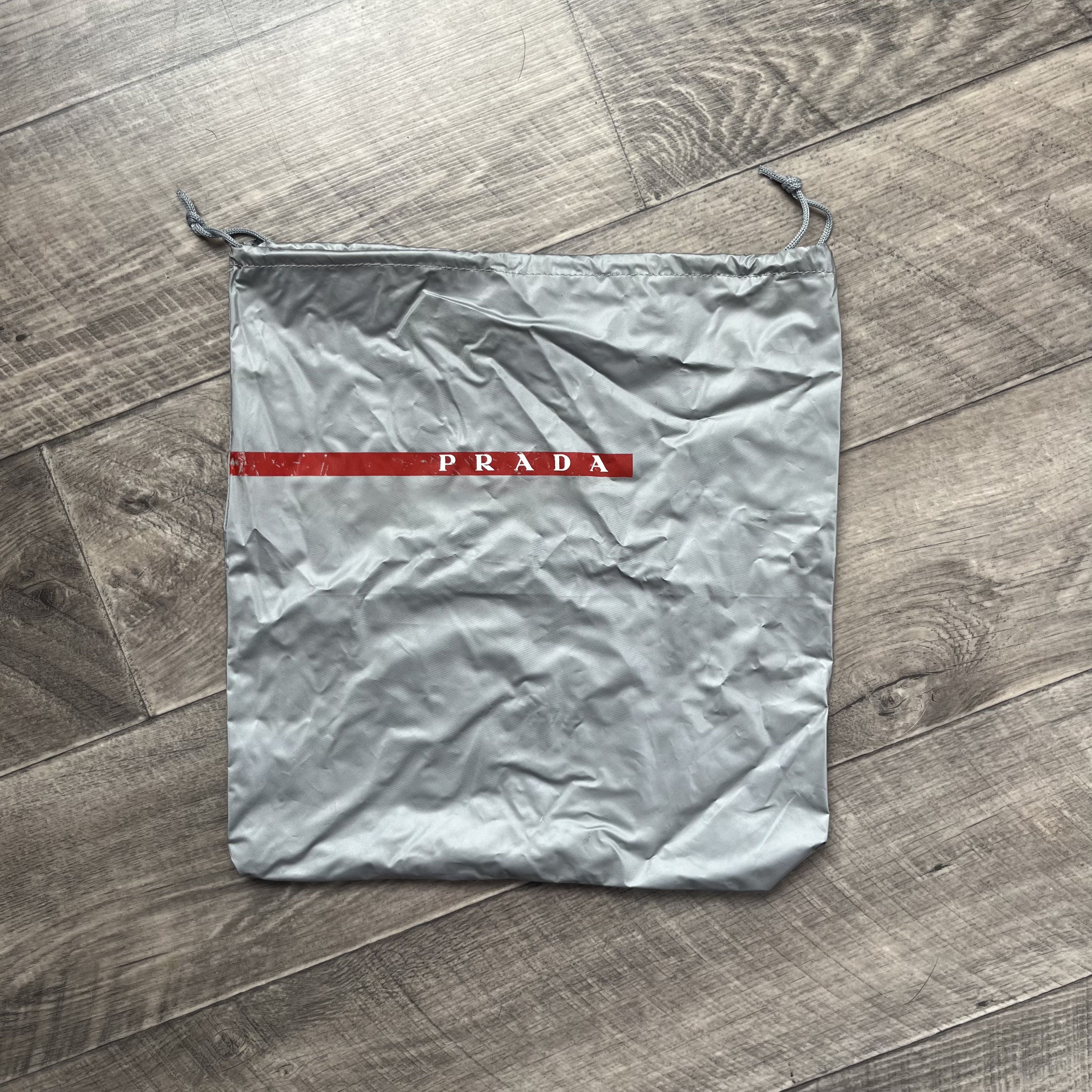 Prada Prada Shoe Bag Dust Protector Cloth Vintage Italy Grey Red Size ONE SIZE - 1 Thumbnail