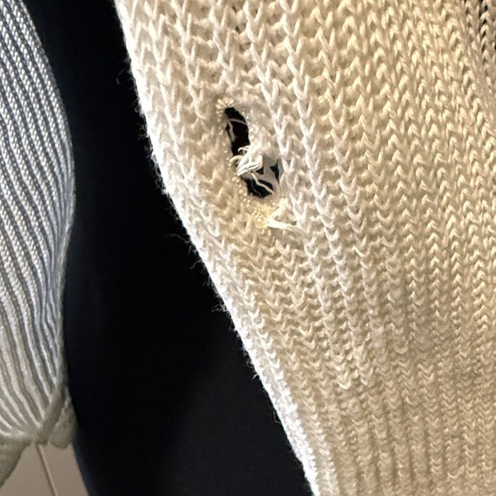 Brunello Cucinelli Brunello Cucinelli Women’s Medium White Knit Cardigan with Size M / US 6-8 / IT 42-44 - 4 Thumbnail