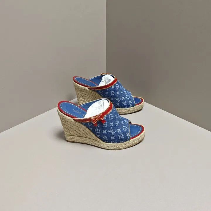 Louis Vuitton Louis Vuitton Blue Floral Bow Slide Sandals -2508 Size US 8 / IT 38 - 7 Thumbnail