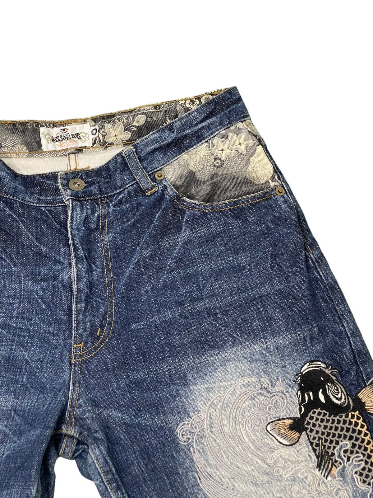 Japanese Brand Embroidery Jeans Kara Kuri Tamashi Koi Fish Regular Fit 6🟦6 Size US 31 - 9 Thumbnail