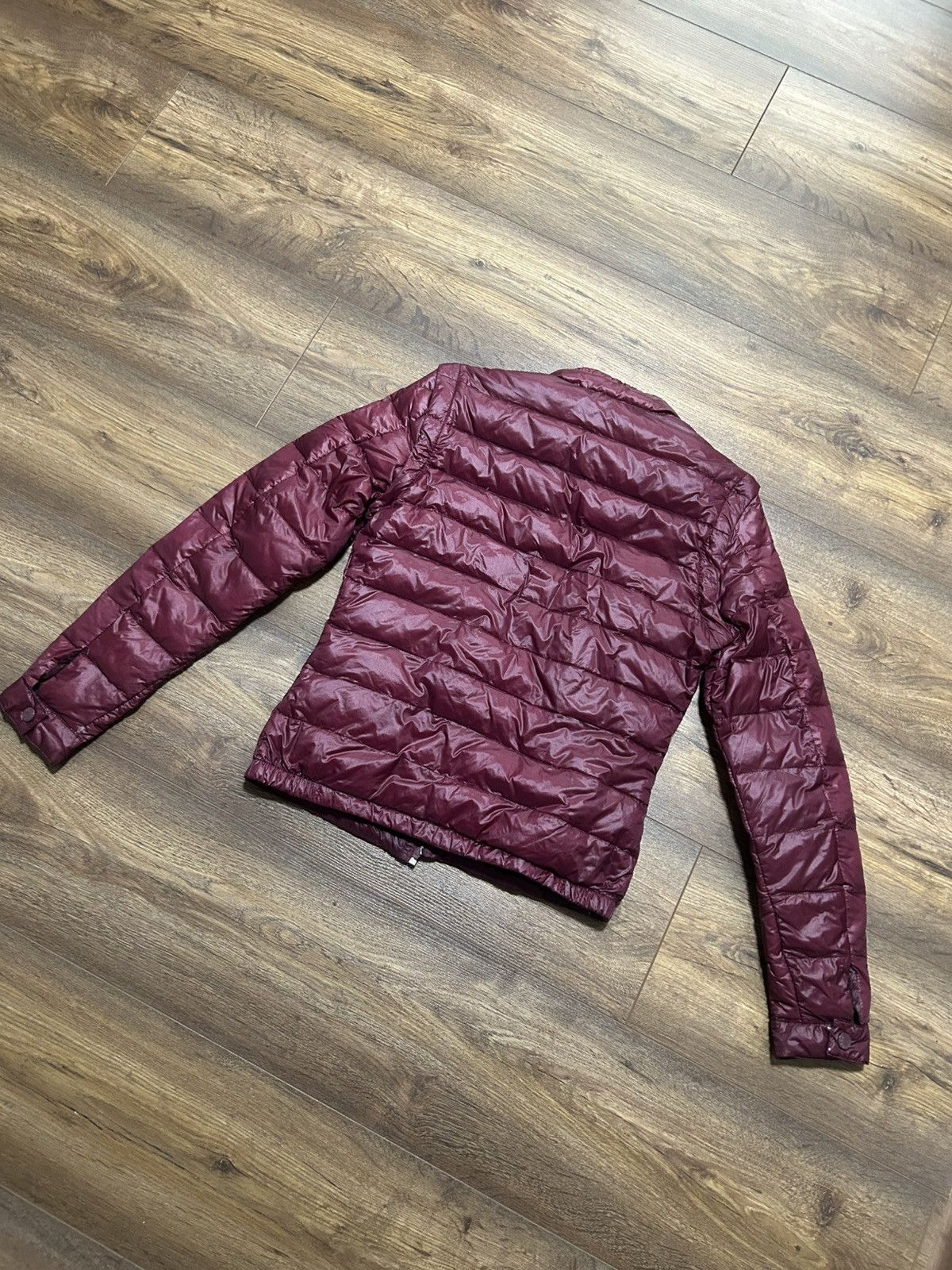 Moncler Vintage Moncler Puffer jacket Turns into a Vest Size XS / US 0-2 / IT 36-38 - 2 Thumbnail