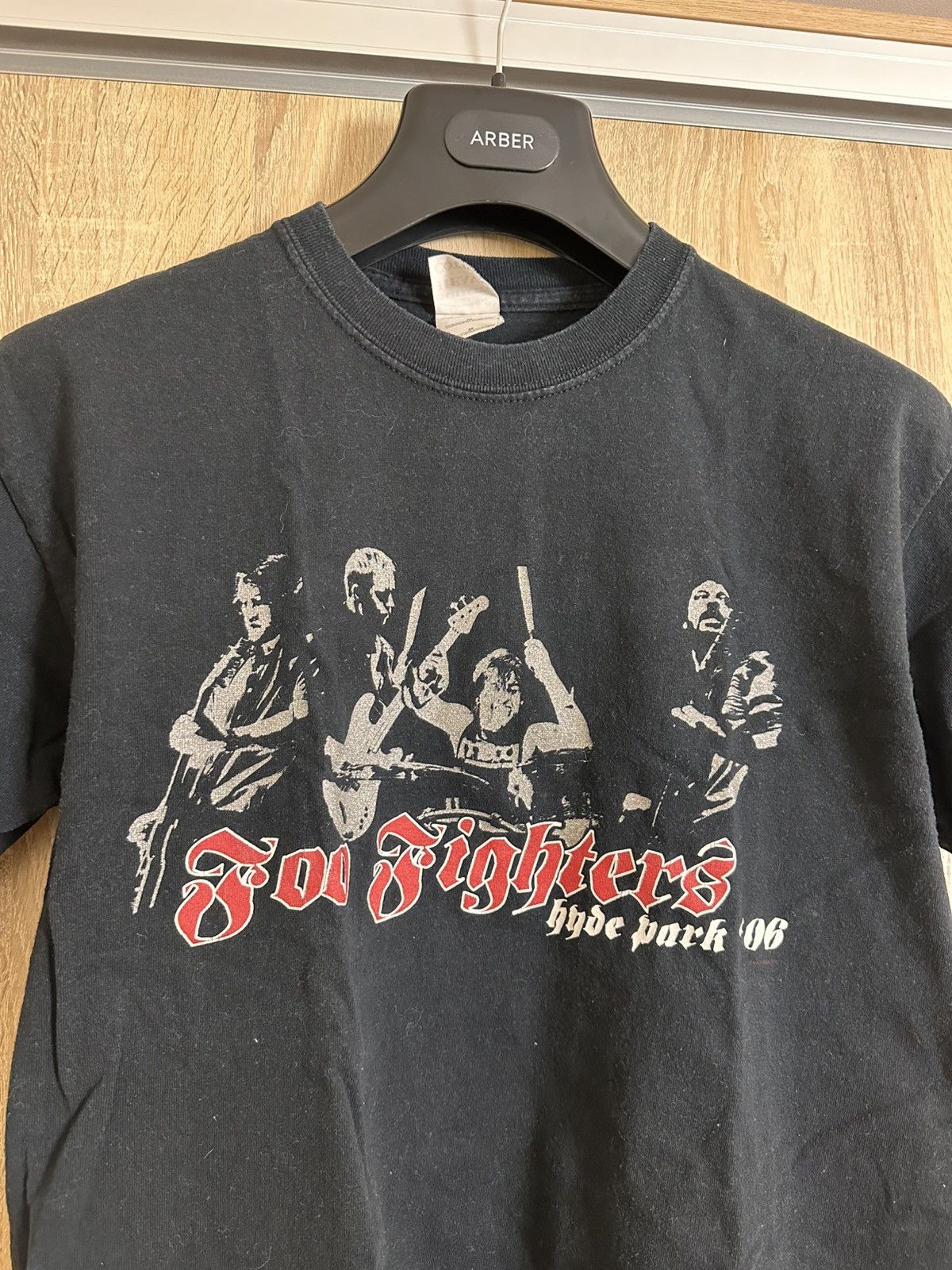 Band Tees 🔥 Foo Fighters 2006 Hyde Park Concert Rock Band T Shirt Y2K Size US M / EU 48-50 / 2 - 3 Thumbnail