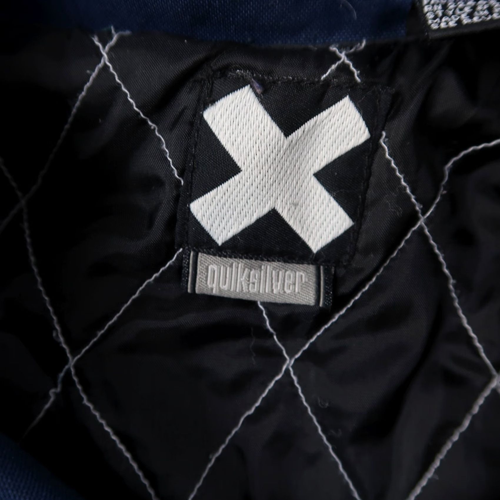 Quiksilver Vintage Quiksilver Nylon Jacket Mens L Blue Cross Logo 80s 90s Bomber Jacket Logo Decade Vintage Mens Regular Fit Winter Fall Spring Hoodie? Size US L / EU 52-54 / 3 - 4 Thumbnail