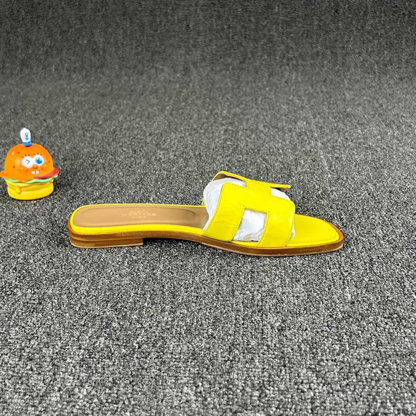 Hermes Hermes Yellow Classic H Slipper 35.5 Size US 5 / IT 35 - 4 Thumbnail