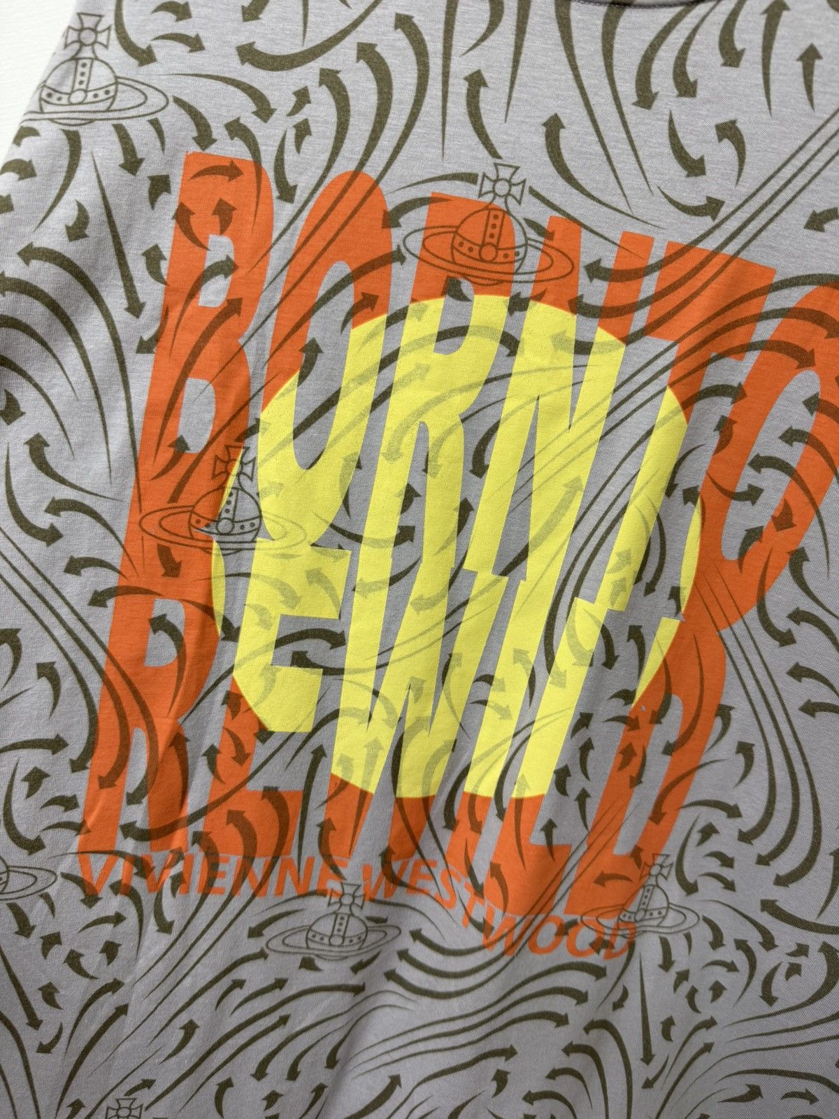 Vivienne Westwood Vivienne Westwood graphic-print oversize T-shirt Size US S / EU 44-46 / 1 - 2 Thumbnail