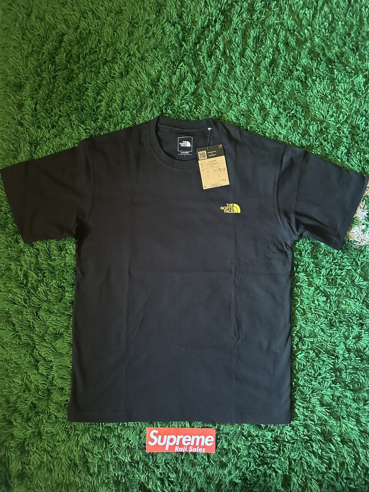 The North Face TNF Japan Graphic Tee Size US M / EU 48-50 / 2 - 3 Thumbnail