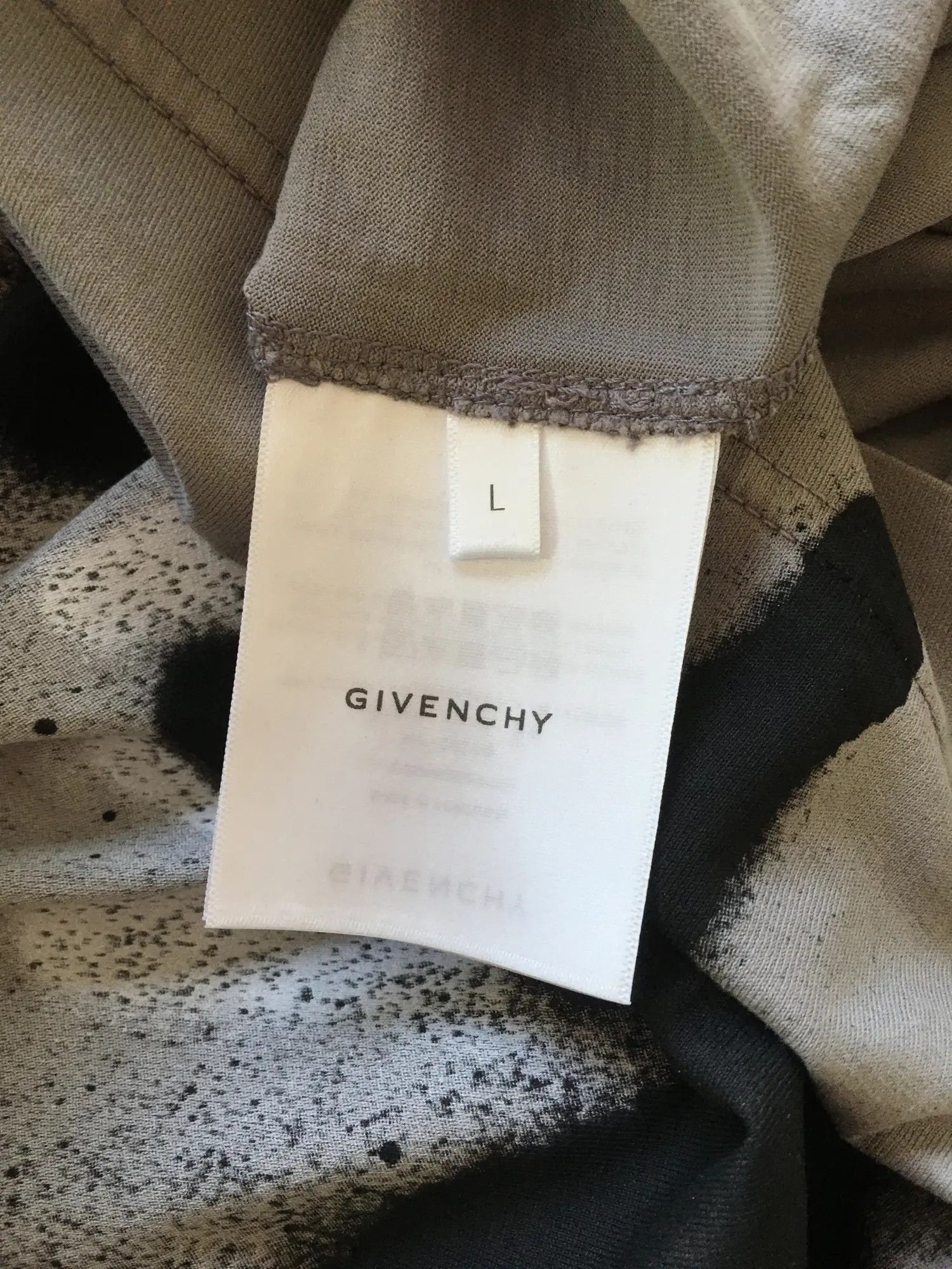 Givenchy T-shirt Dog Print Size US L / EU 52-54 / 3 - 4 Thumbnail
