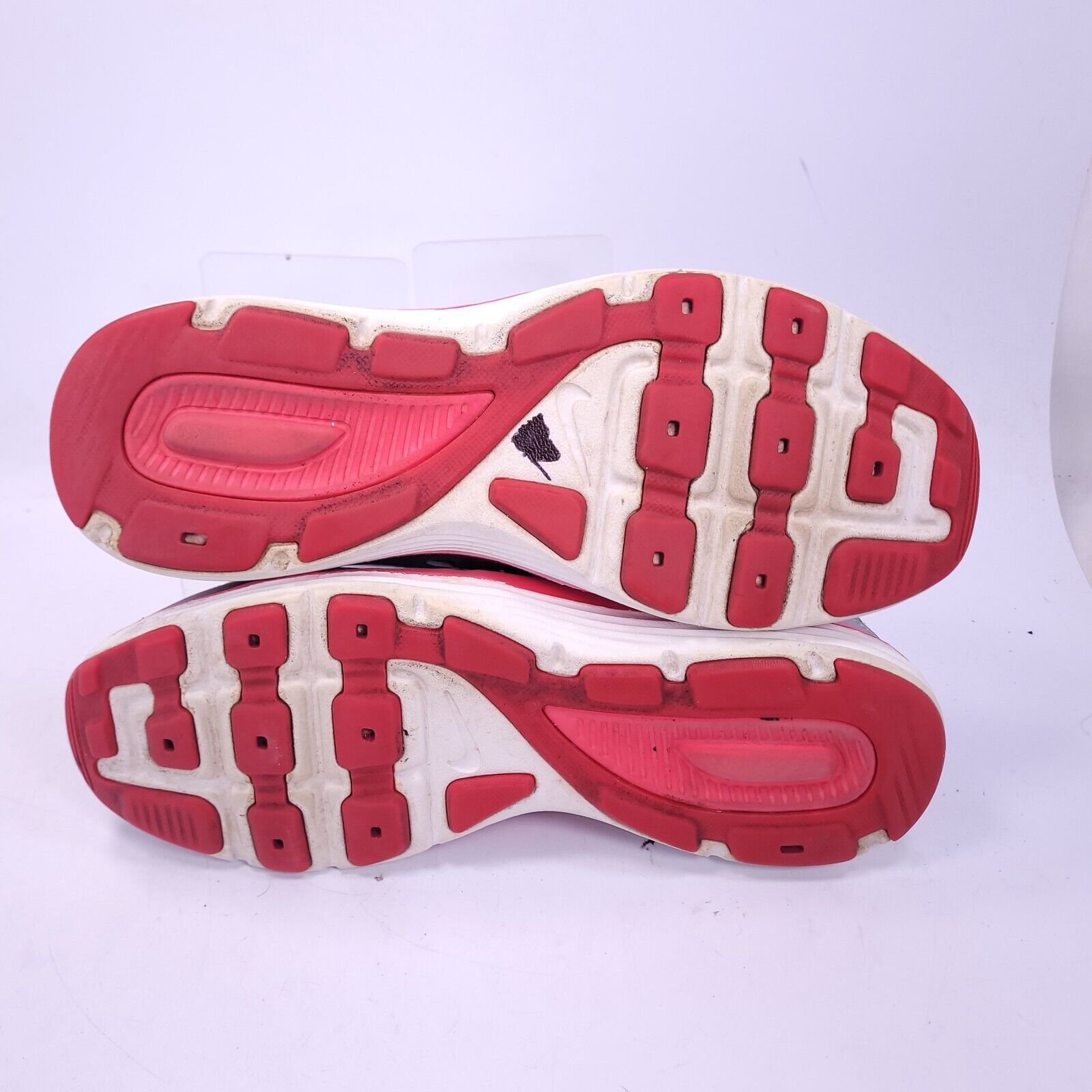 Nike Nike Dual Fushion Lite Shoe Womens Size 7 599560-001 Gray Size US 7 / IT 37 - 7 Thumbnail