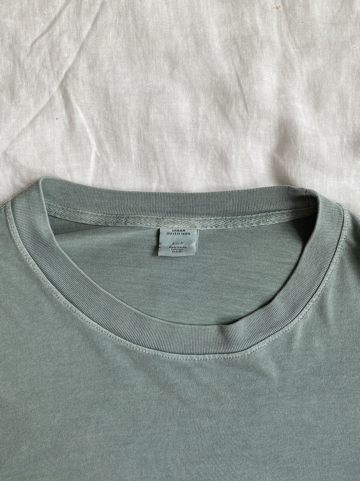 Urban Outfitters Urban Outfitters Nude Women Sculpture Long Sleeve Tee Size US L / EU 52-54 / 3 - 4 Thumbnail