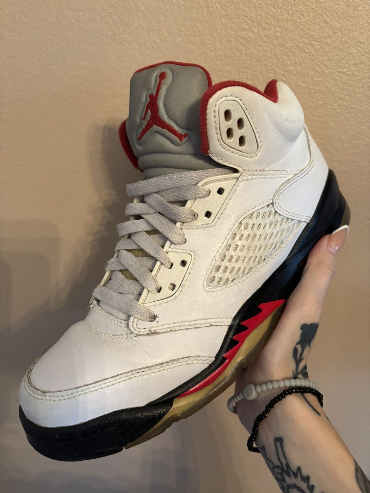 Jordan Brand Air Jordan 5 Retro GS 'White Fire Red' 2013 Size US 5.5 / EU 38 - 1 Thumbnail