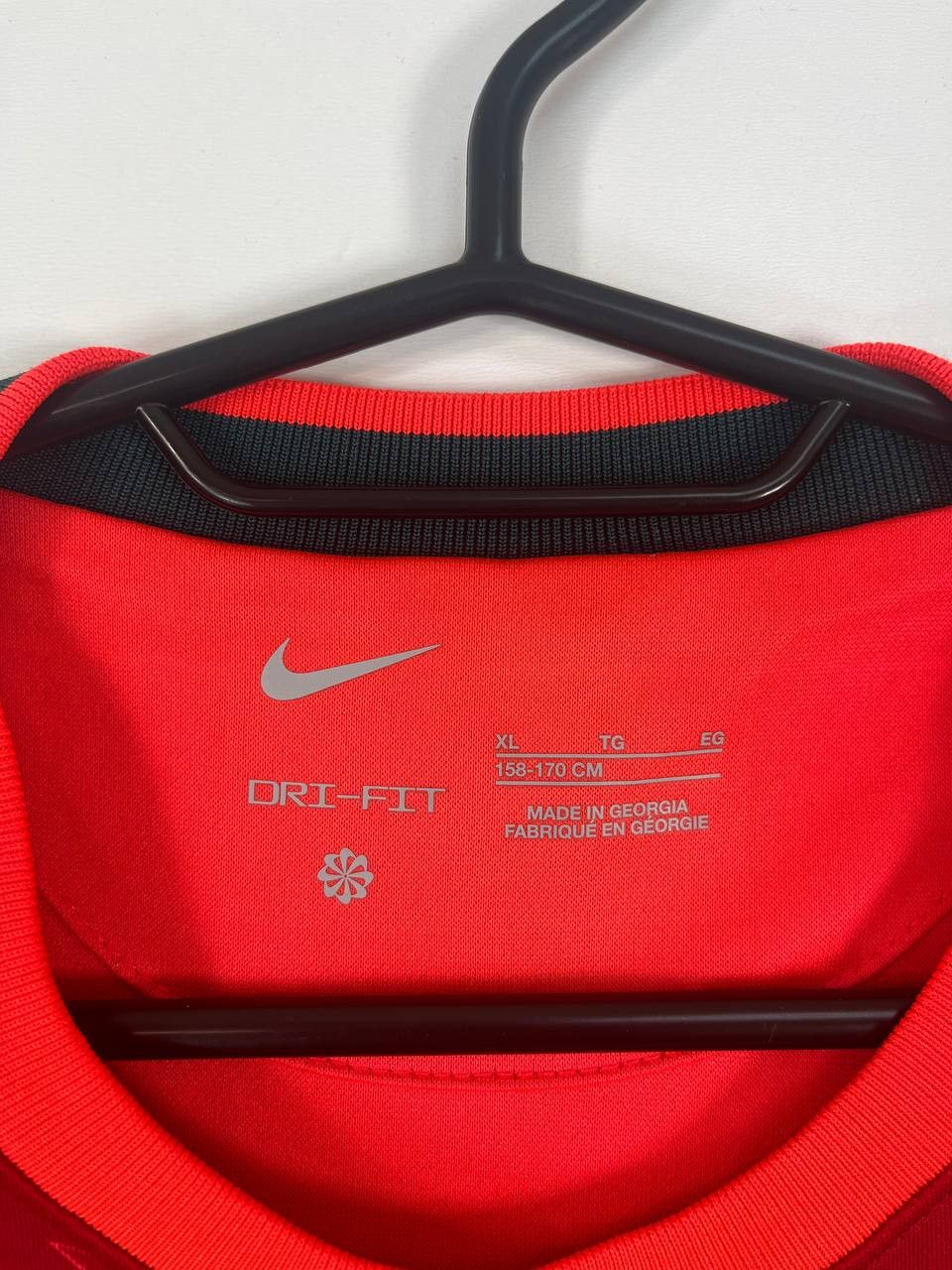 Nike Liverpool 2021 2022 Home Salah #11 Nike DB2560-688 Size M Size US M / EU 48-50 / 2 - 2 Thumbnail